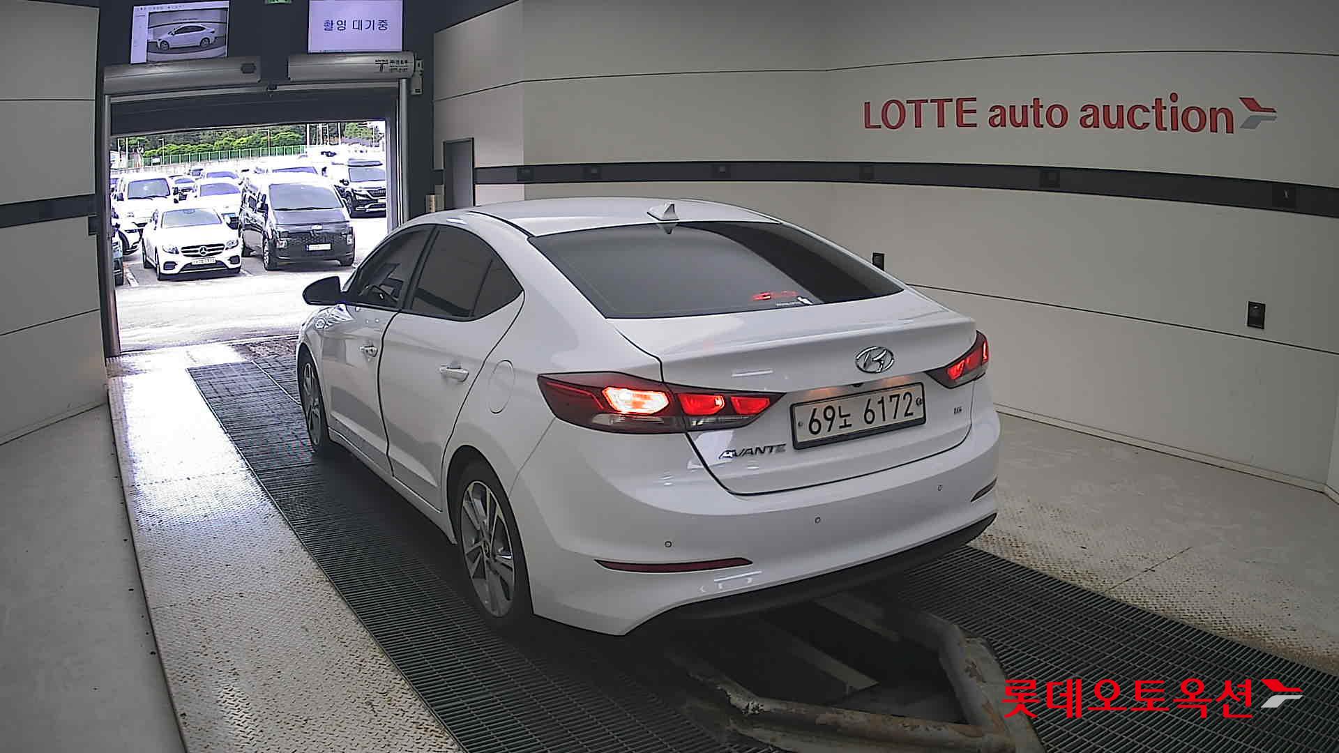 Hyundai Avante id 3052521 из Кореи 9