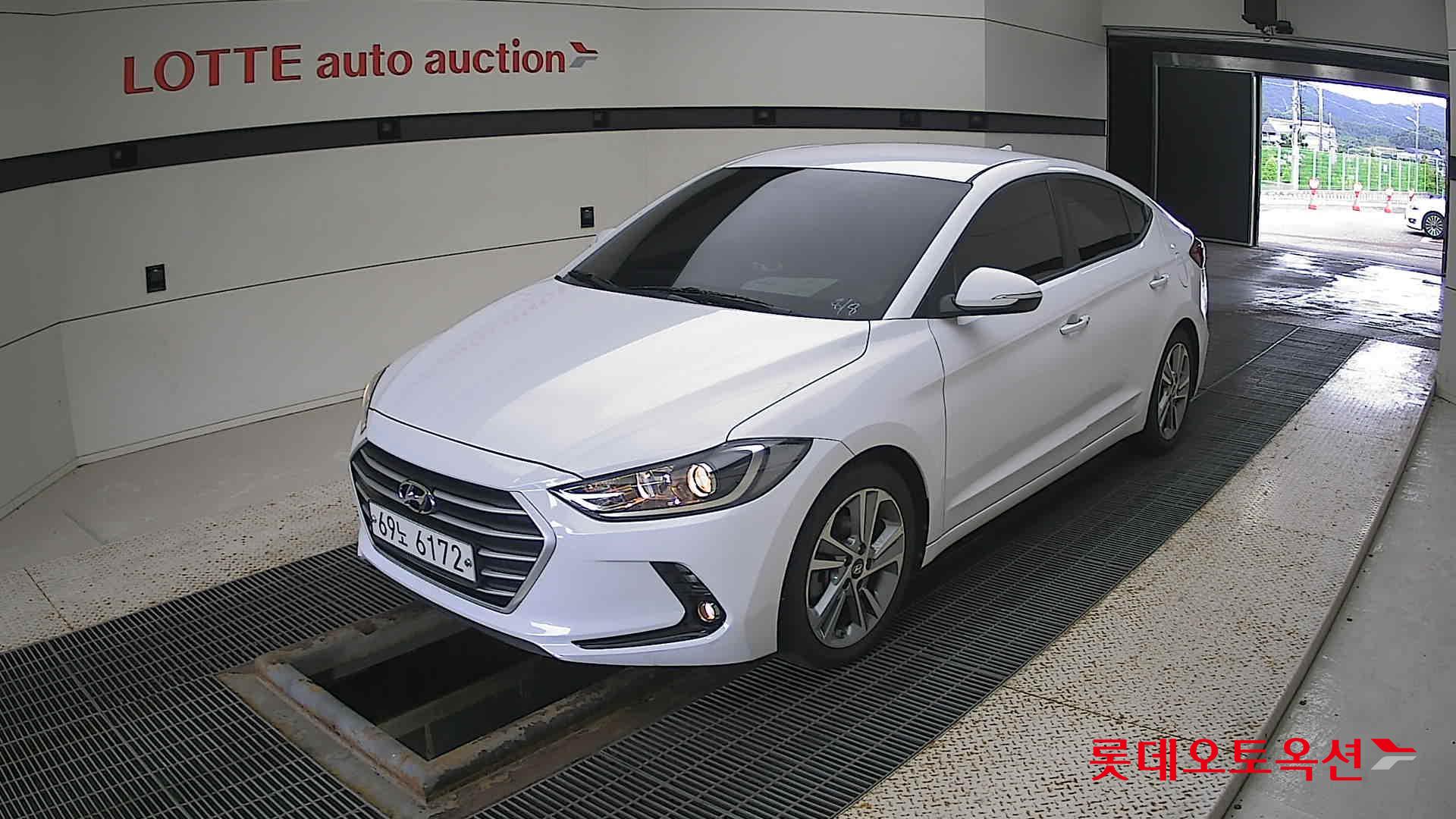 Hyundai Avante id 3052521 из Кореи 14