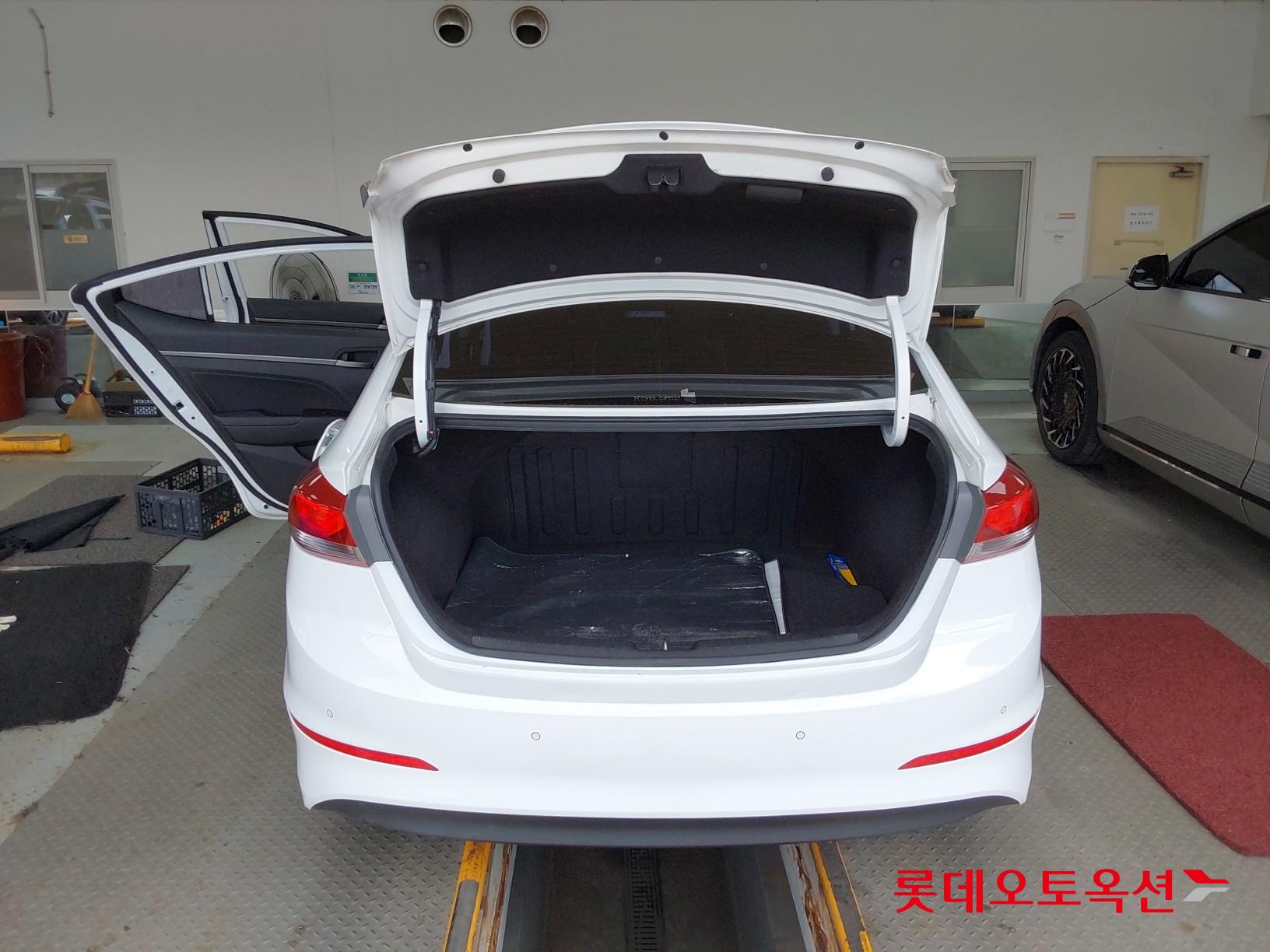 Hyundai Avante id 3052521 из Кореи 37