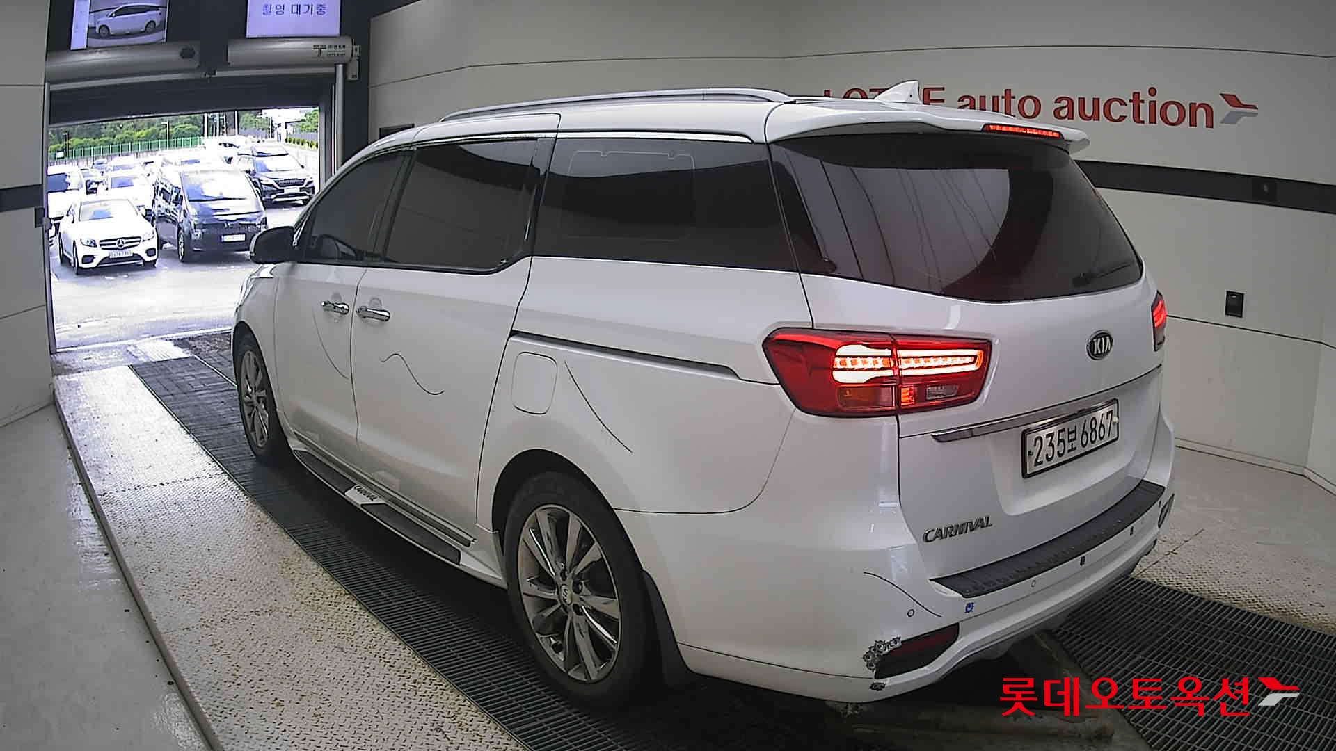 Kia Carnival 2019 Белый из Кореи, фото 6