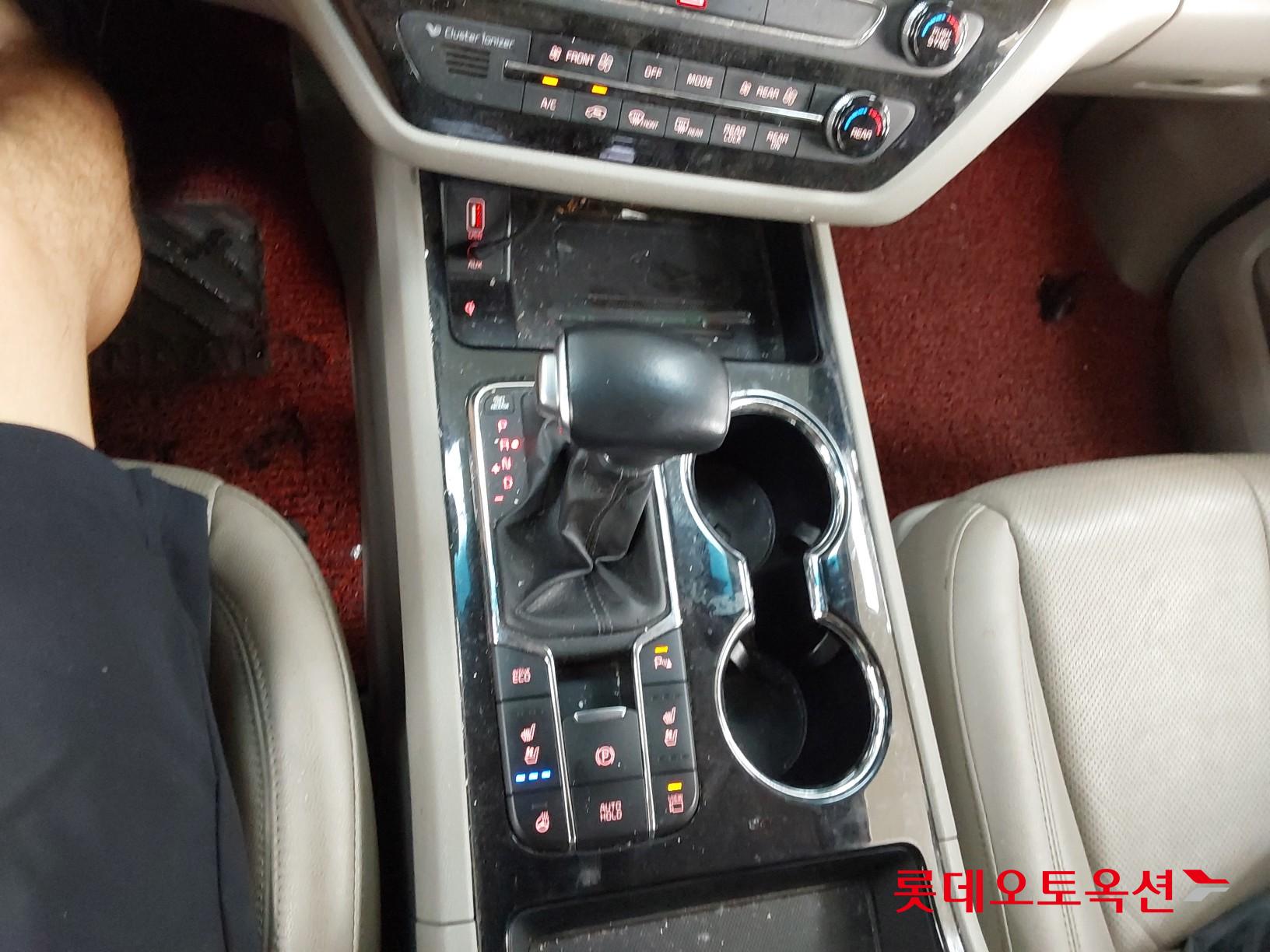 Kia Carnival id 3052554 из Кореи 33