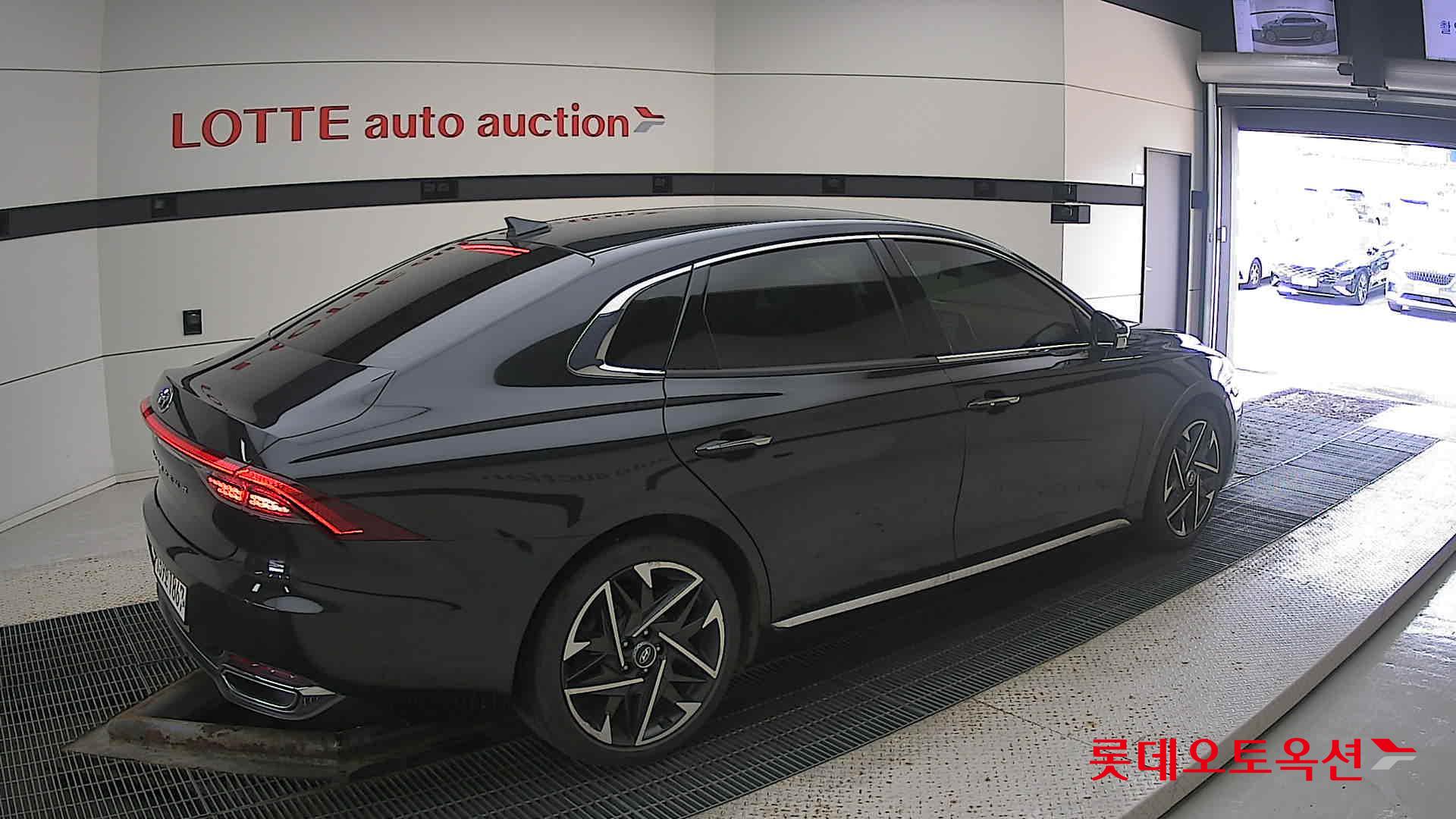 Hyundai Grandeur id 3052537 из Кореи 19