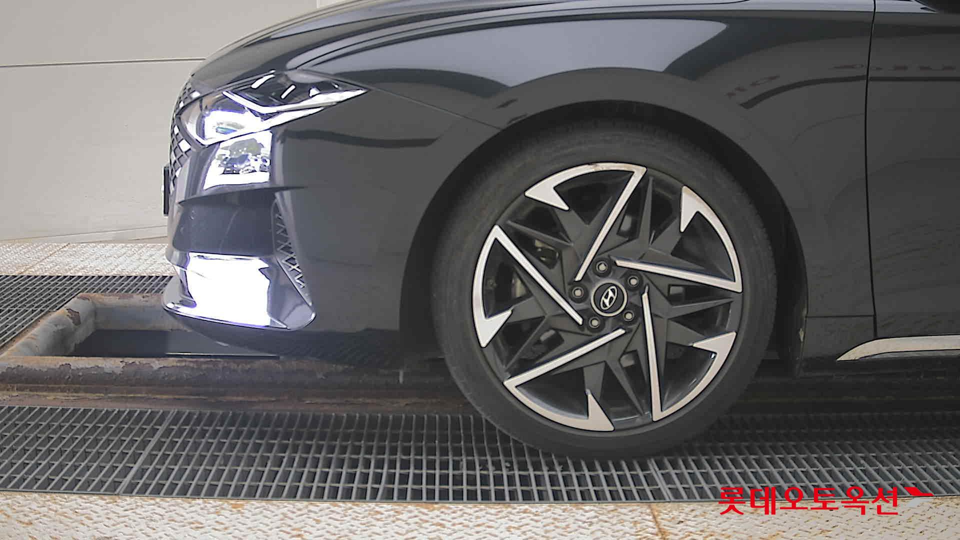 Hyundai Grandeur id 3052537 из Кореи 21