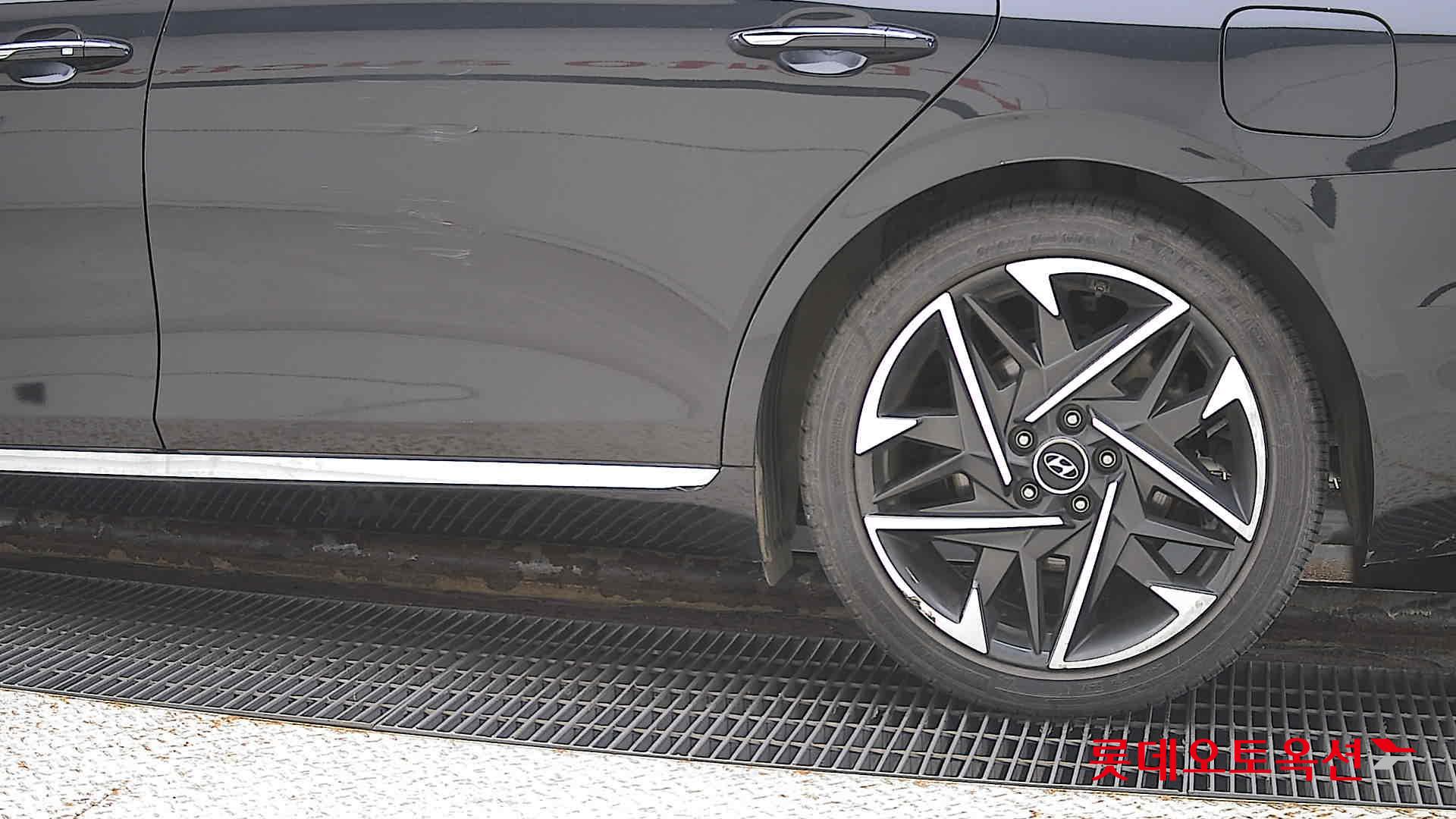 Hyundai Grandeur id 3052537 из Кореи 22