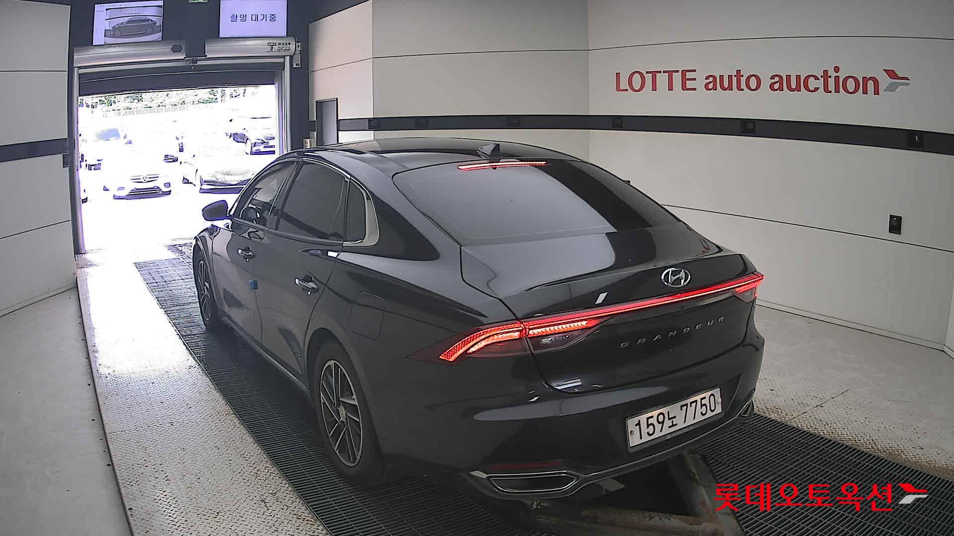 Hyundai Grandeur id 3057635 из Кореи 9