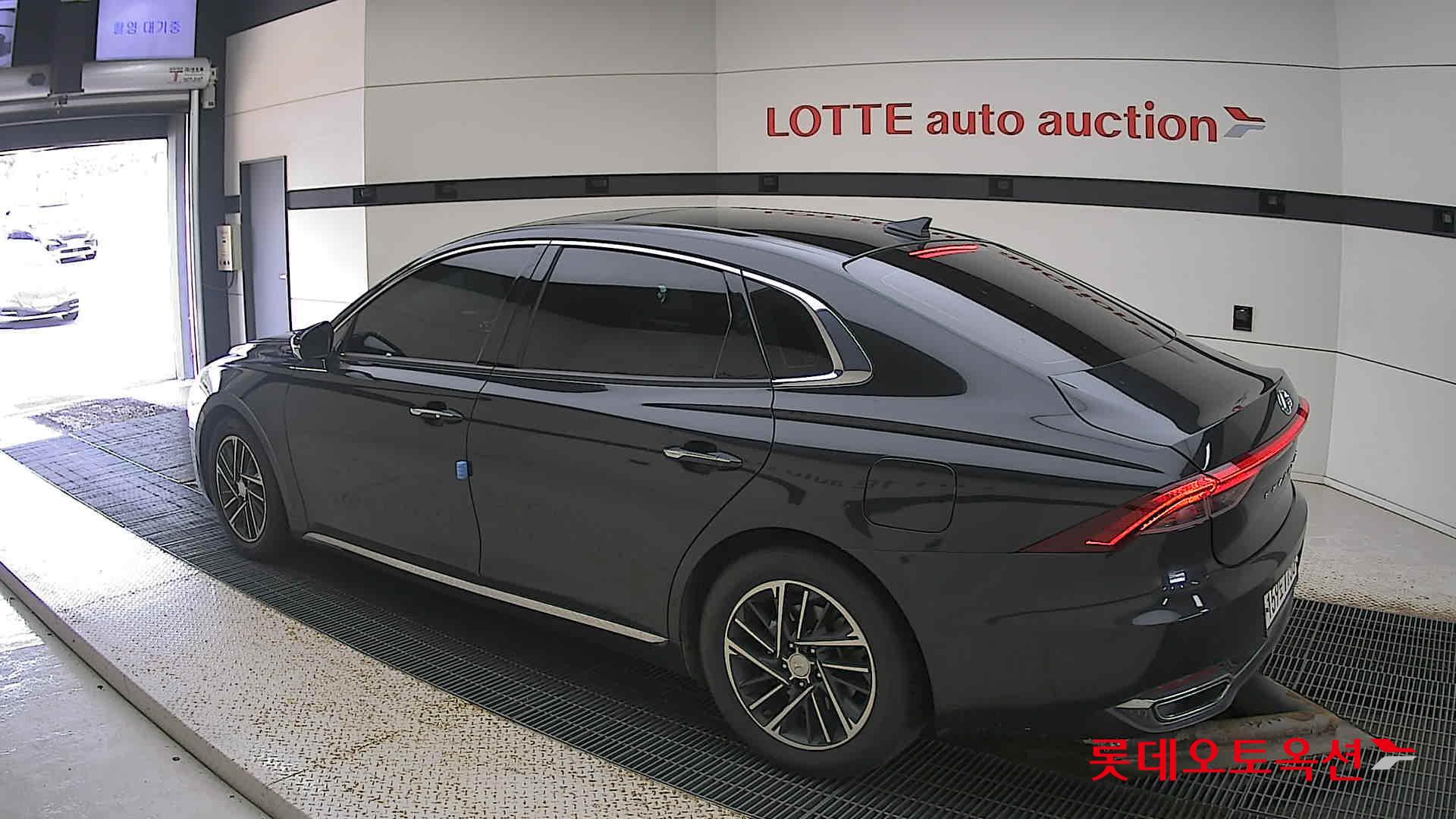 Hyundai Grandeur id 3057635 из Кореи 10