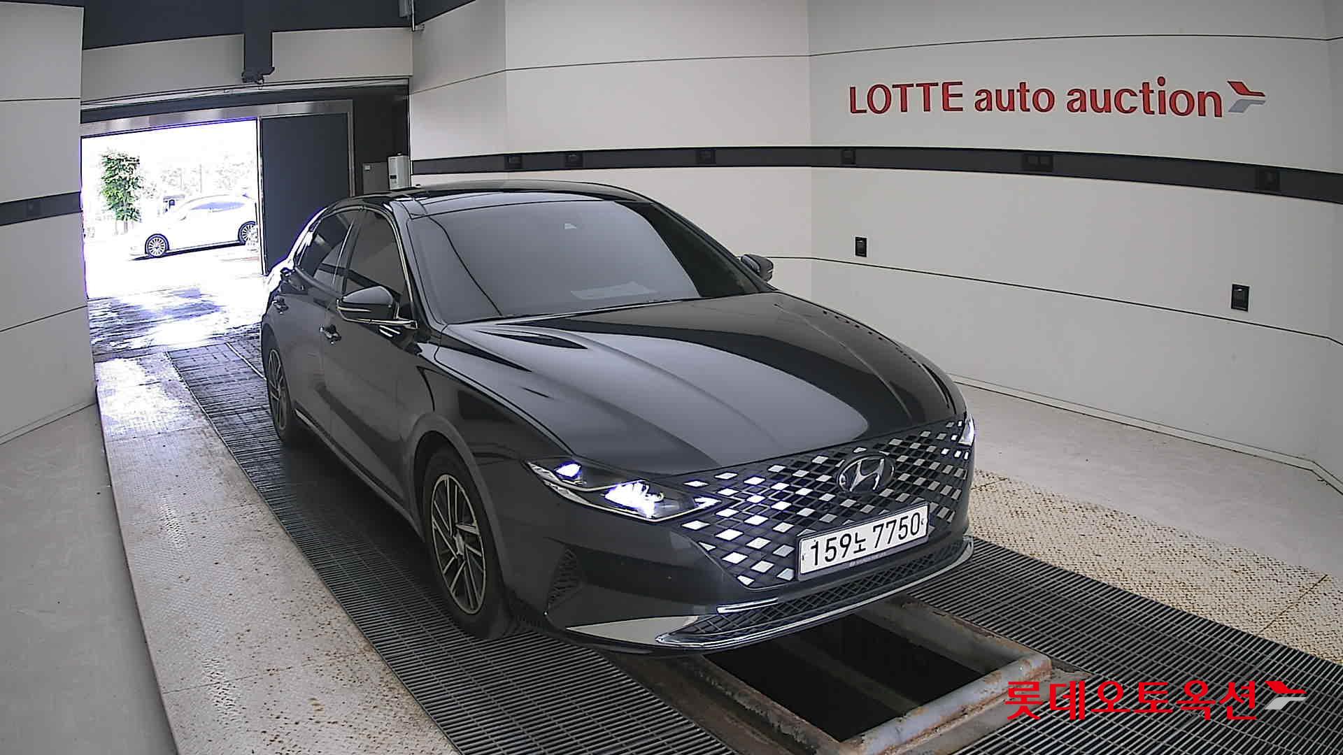 Hyundai Grandeur id 3057635 из Кореи 15