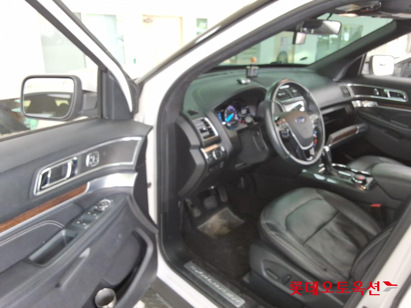 Ford Explorer 2.3 AWD id 3052613 из Кореи 35