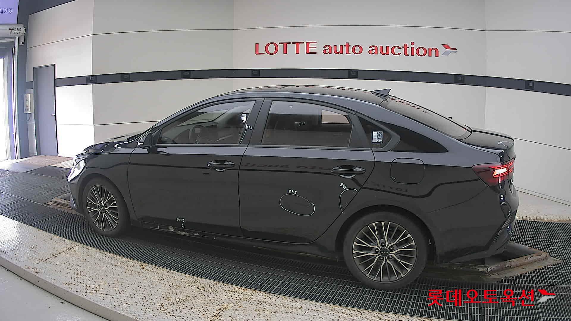 Kia K3 id 3097985 из Кореи 11