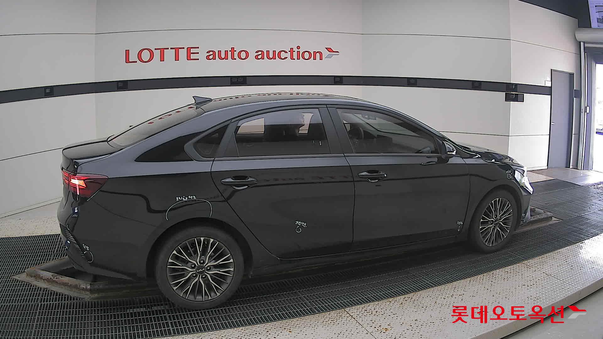 Kia K3 id 3097985 из Кореи 18