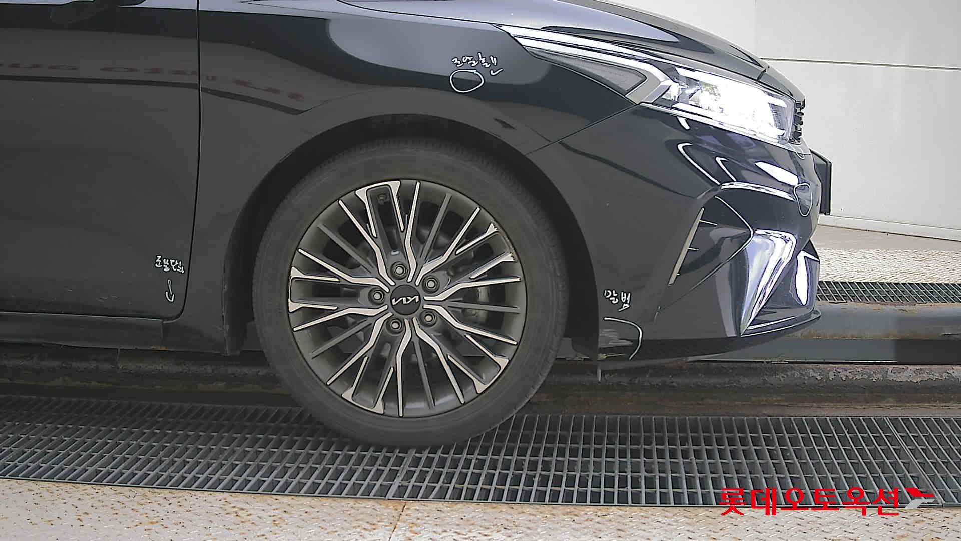 Kia K3 id 3097985 из Кореи 23