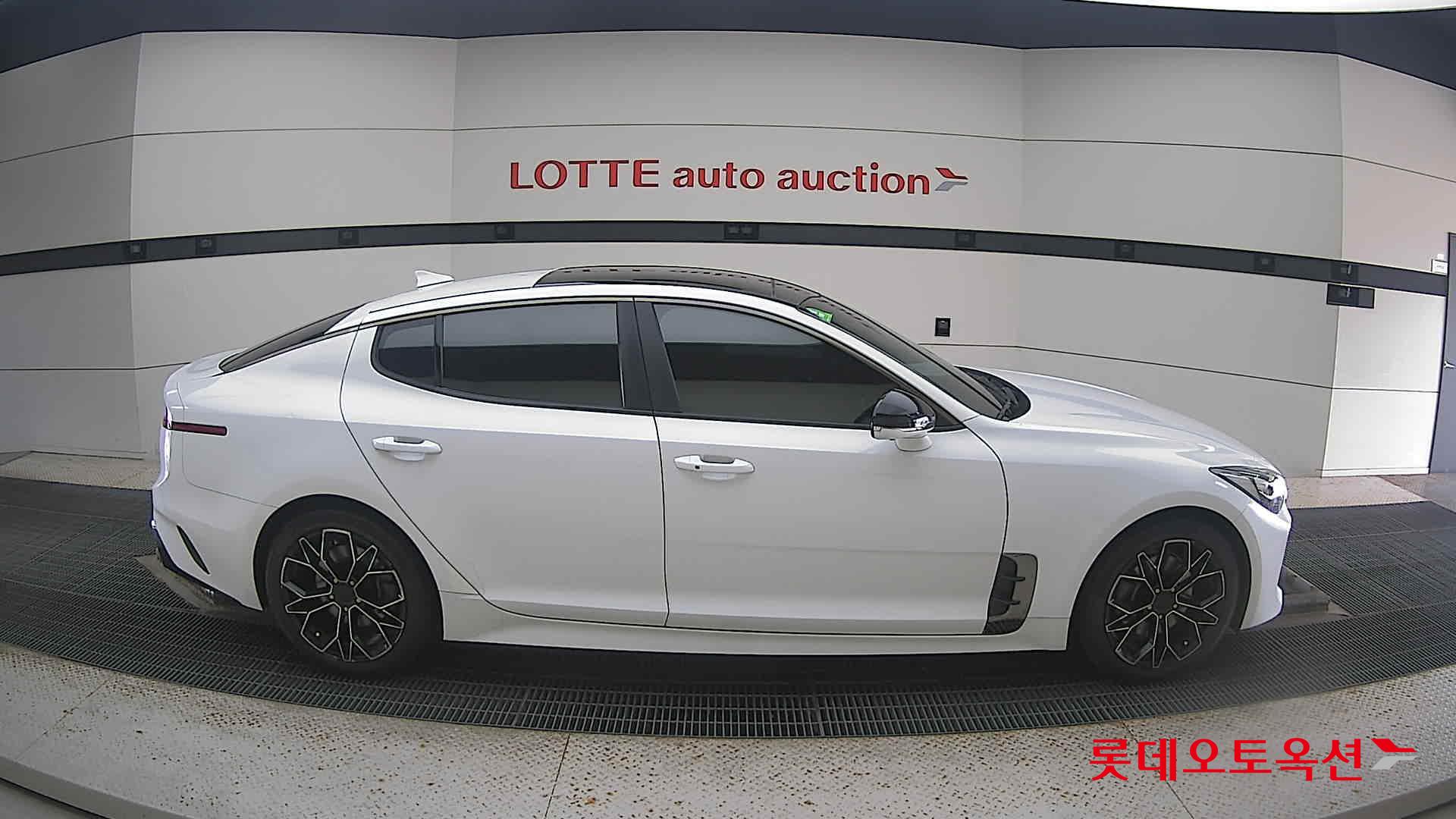 Kia Stinger 2018 Белый из Кореи, фото 3