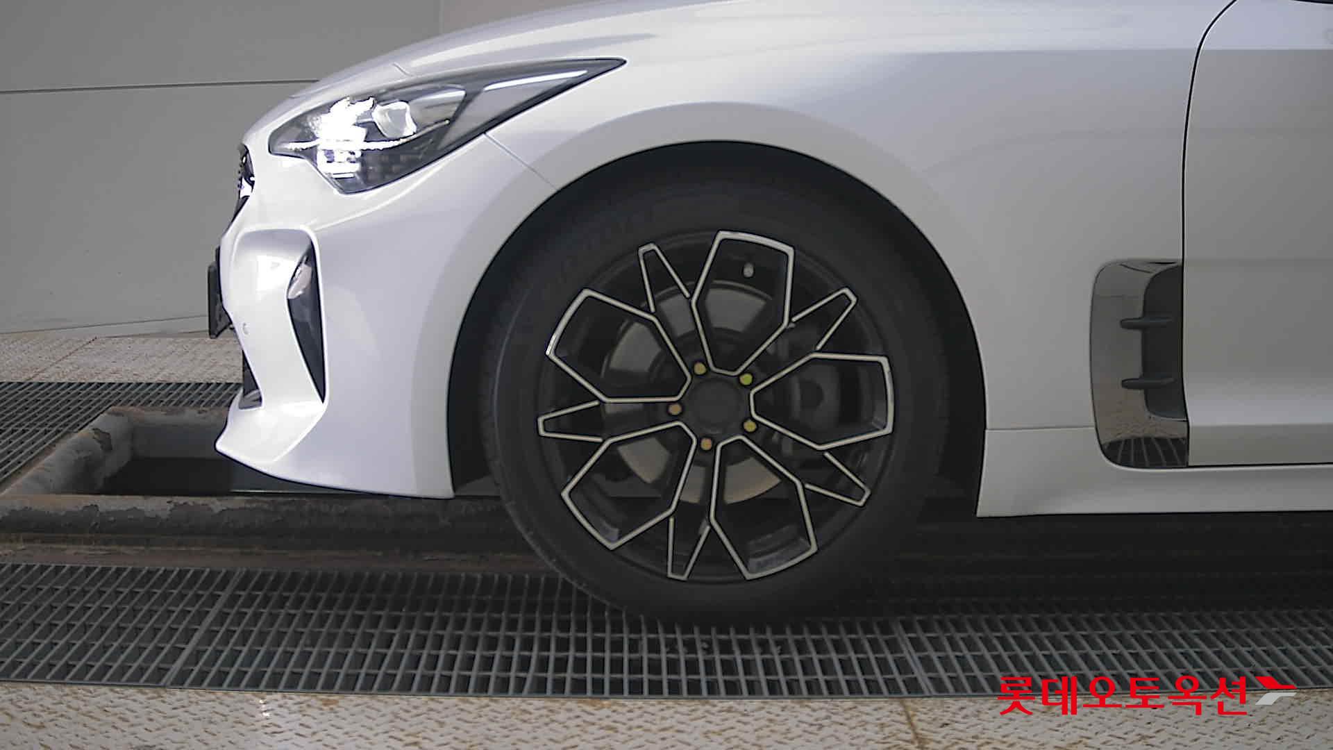 Kia Stinger id 3052578 из Кореи 21