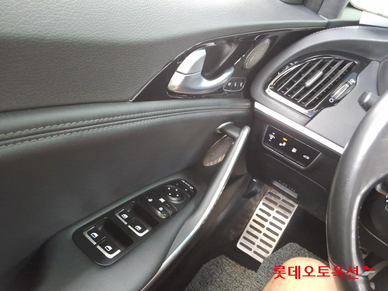 Kia Stinger id 3052578 из Кореи 28