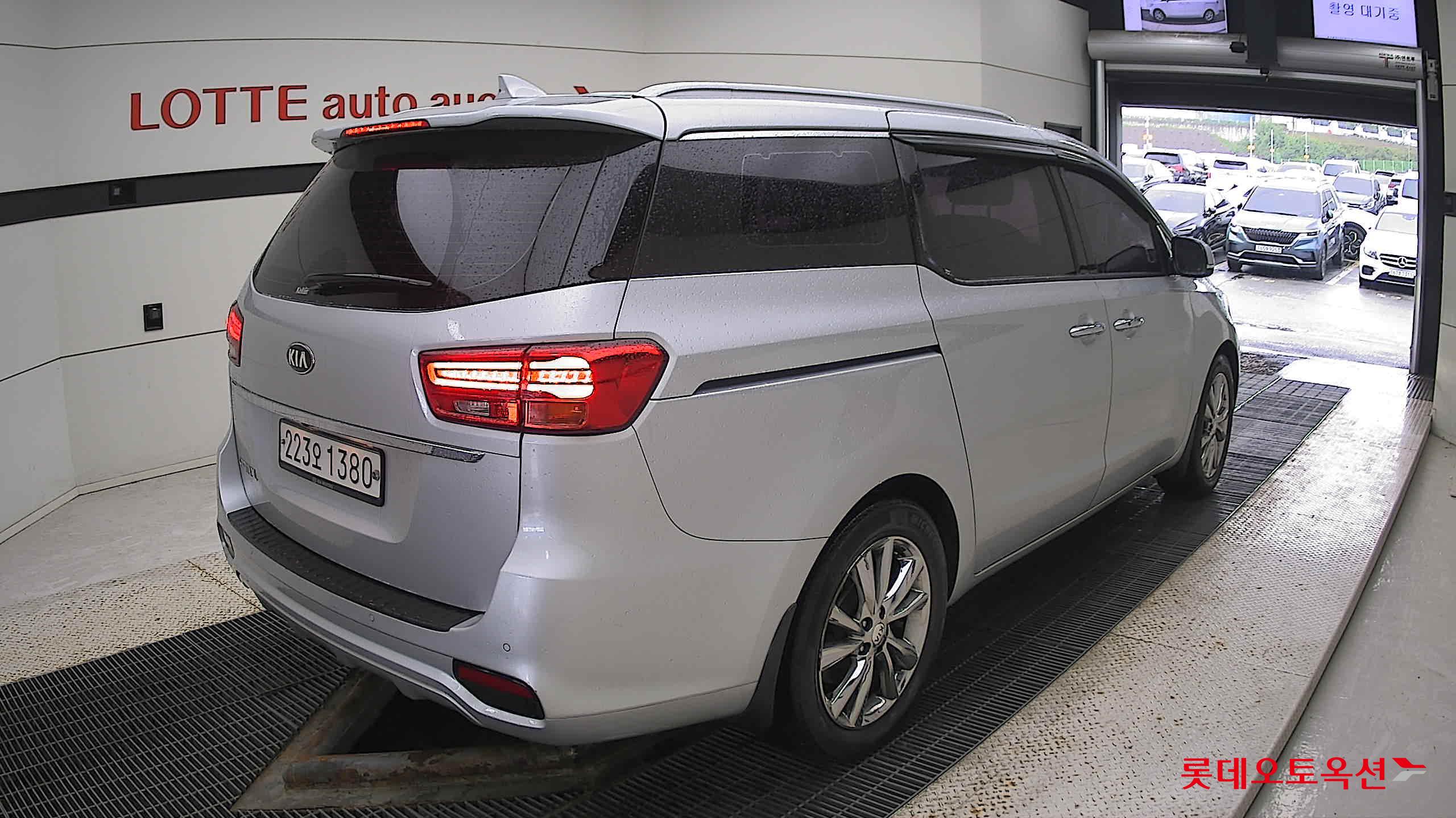 Kia Carnival 2020 Другое из Кореи, фото 4