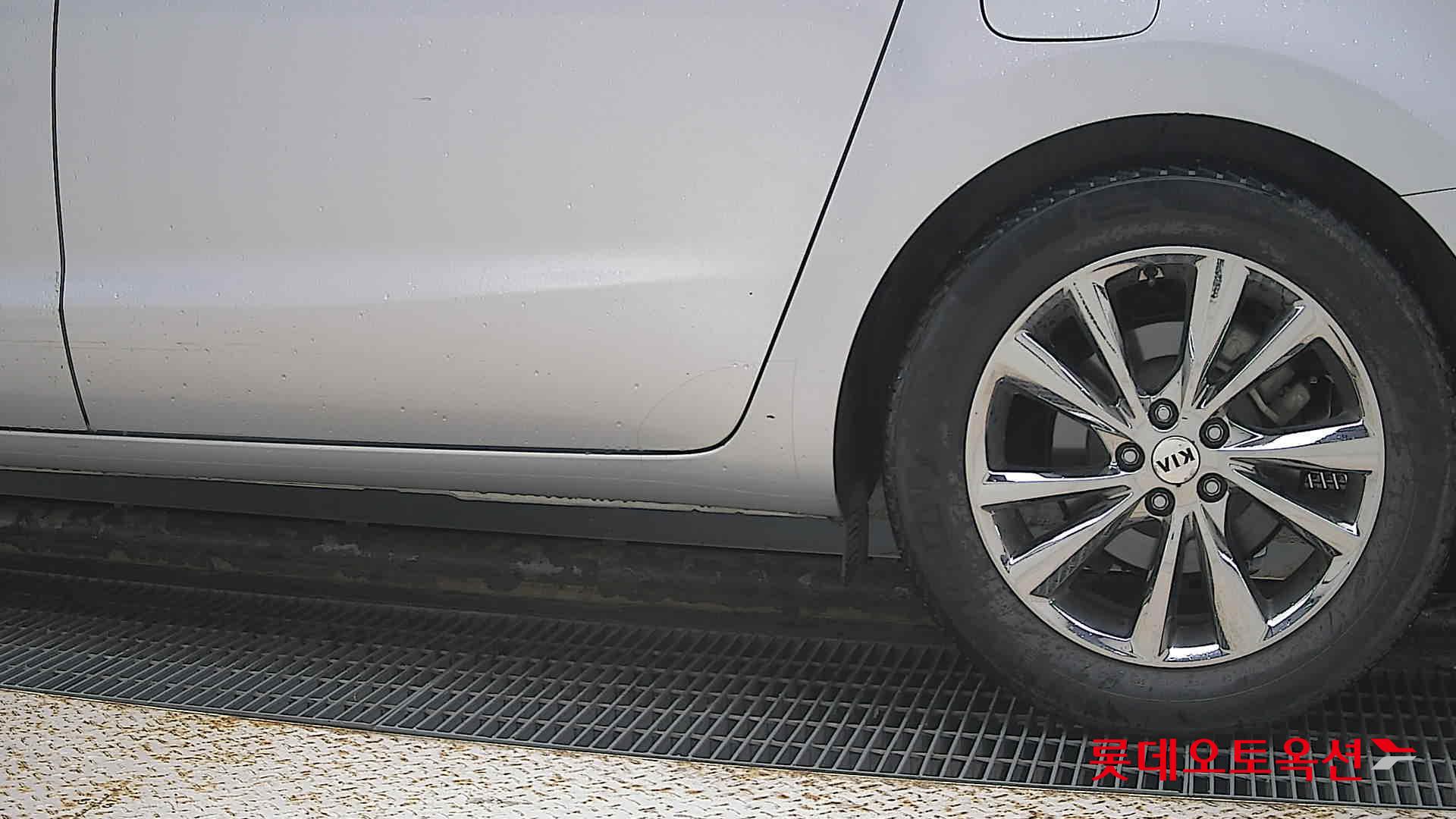 Kia Carnival id 3052576 из Кореи 22