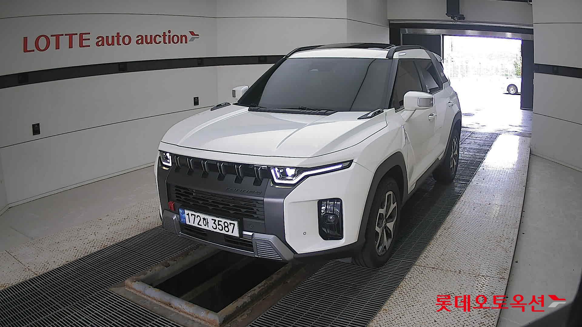 SsangYong Torres 2023 Белый из Кореи