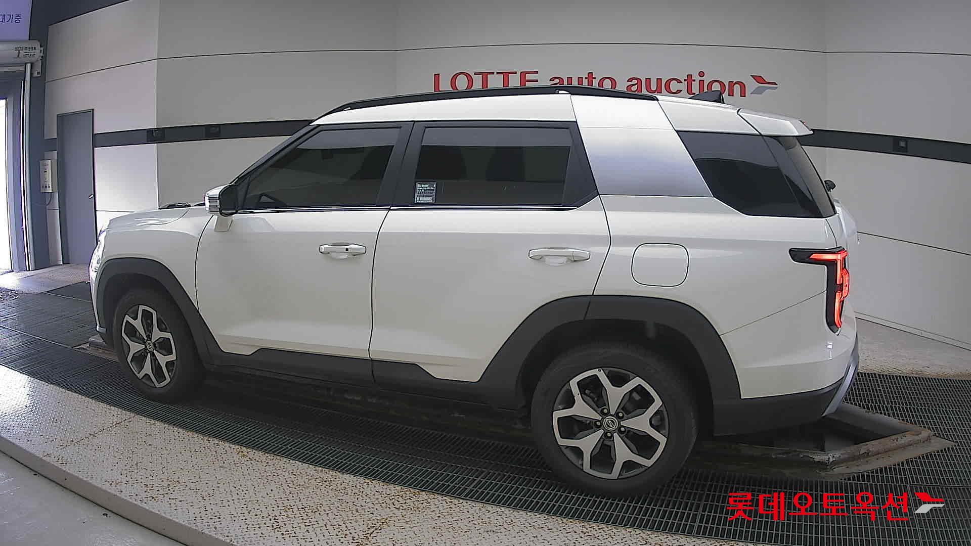 SsangYong Torres id 3052603 из Кореи 11