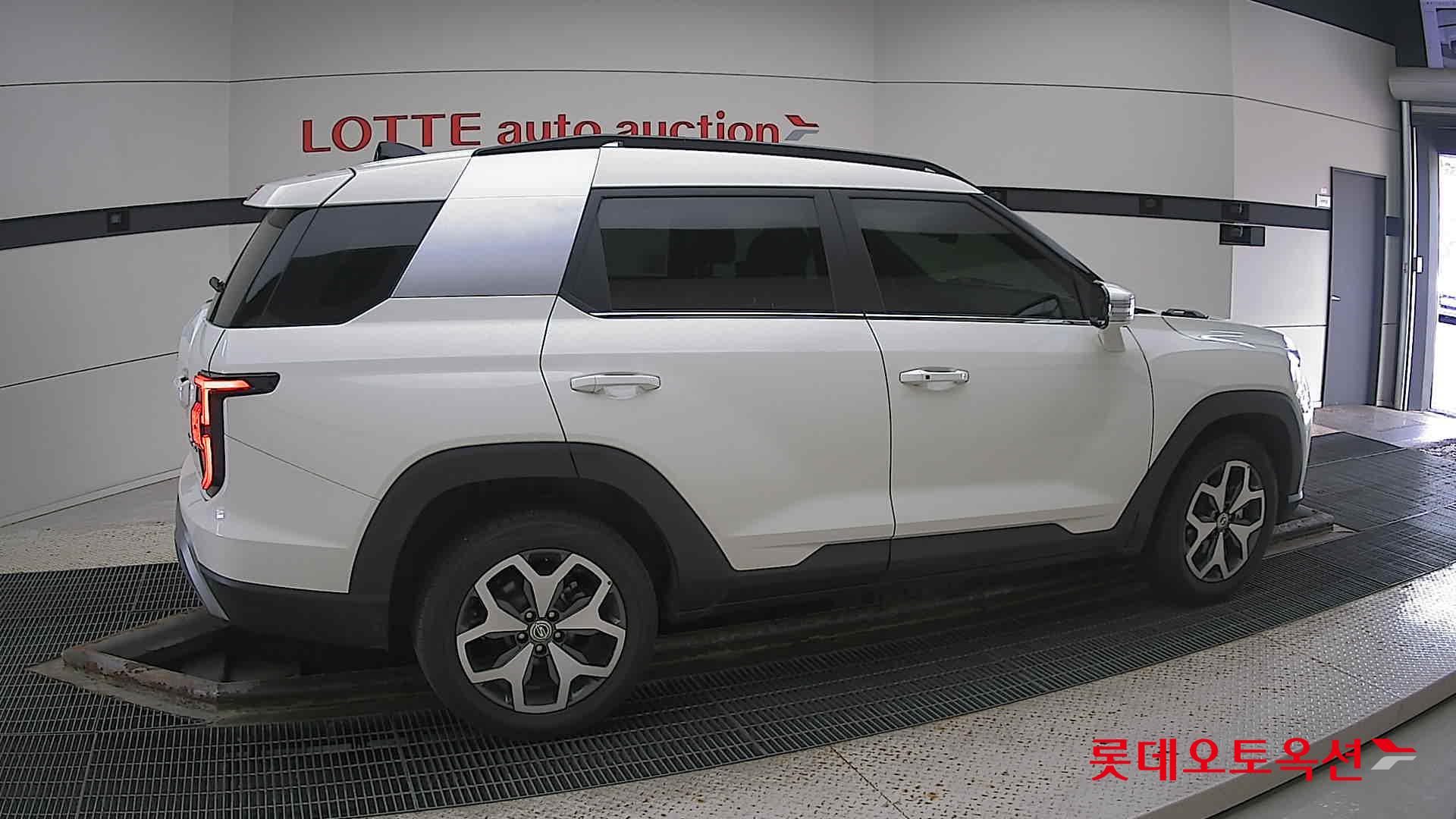 SsangYong Torres id 3052603 из Кореи 18