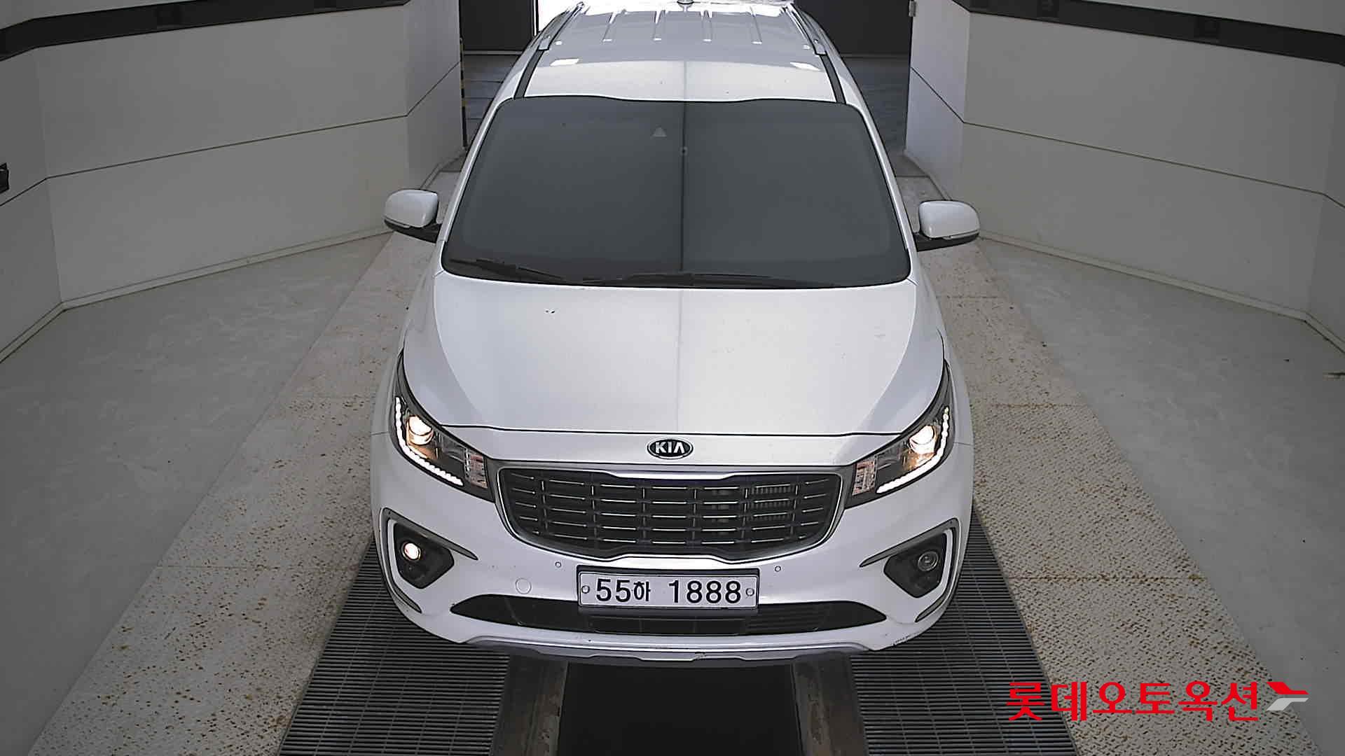 Kia Carnival id 3057710 из Кореи 8