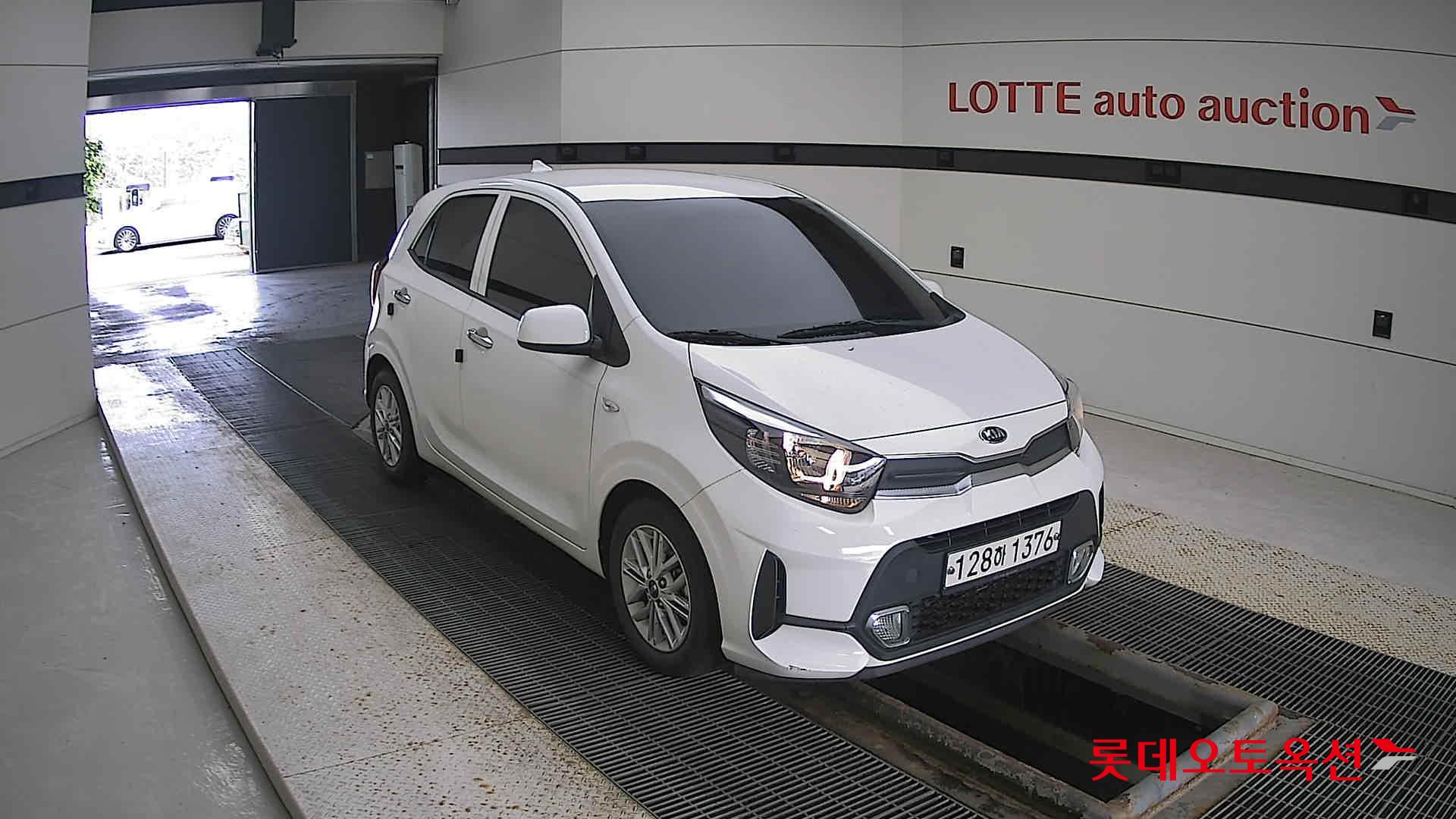 Kia Morning 2021 Белый из Кореи, фото 2