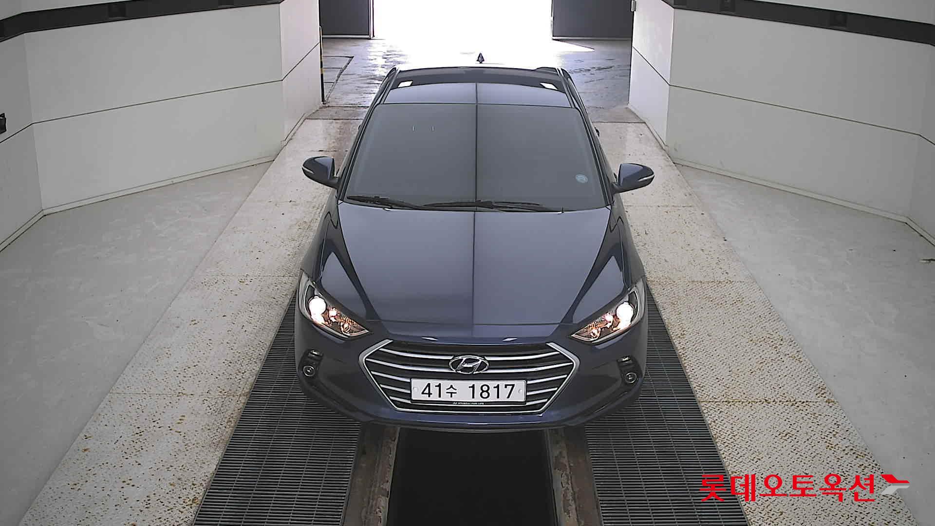 Hyundai Avante id 3057669 из Кореи 8