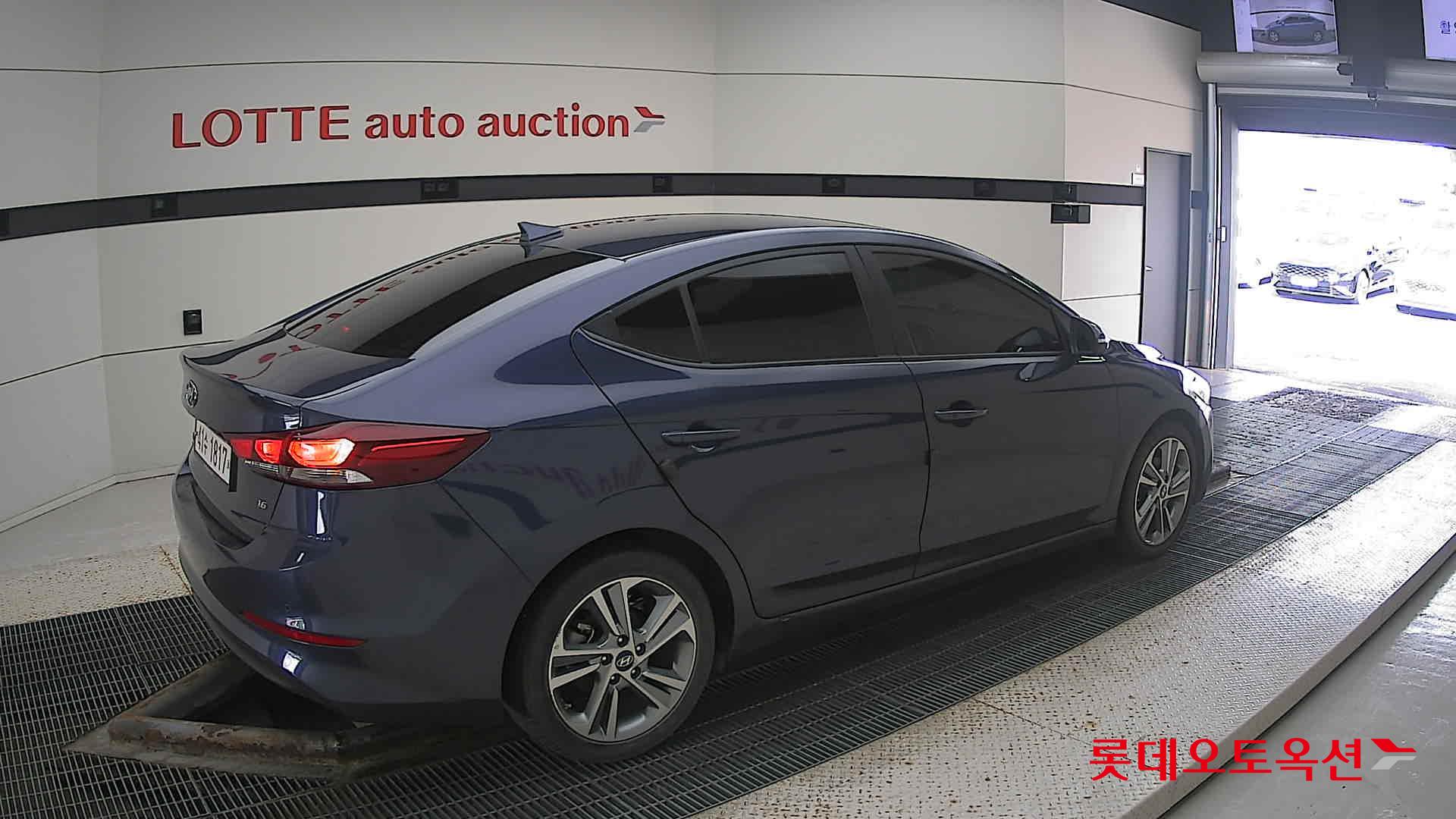 Hyundai Avante id 3057669 из Кореи 19