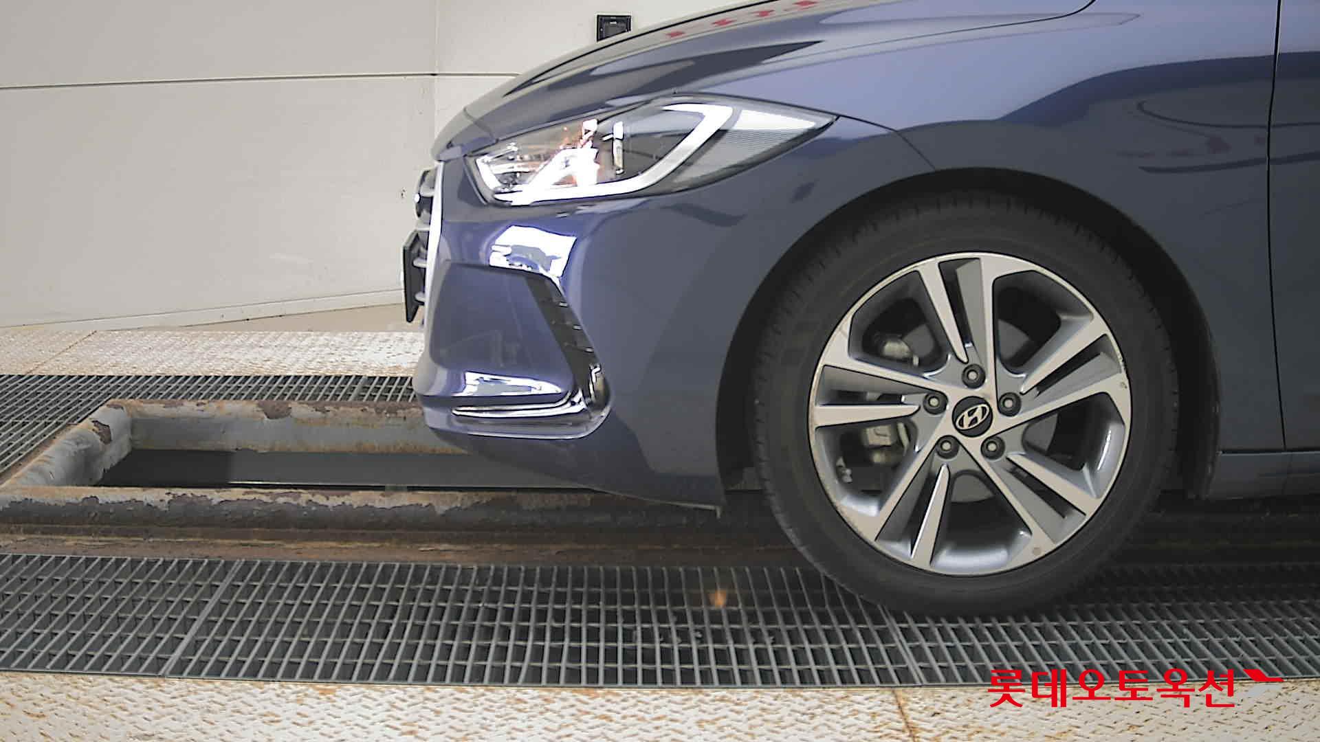 Hyundai Avante id 3057669 из Кореи 21