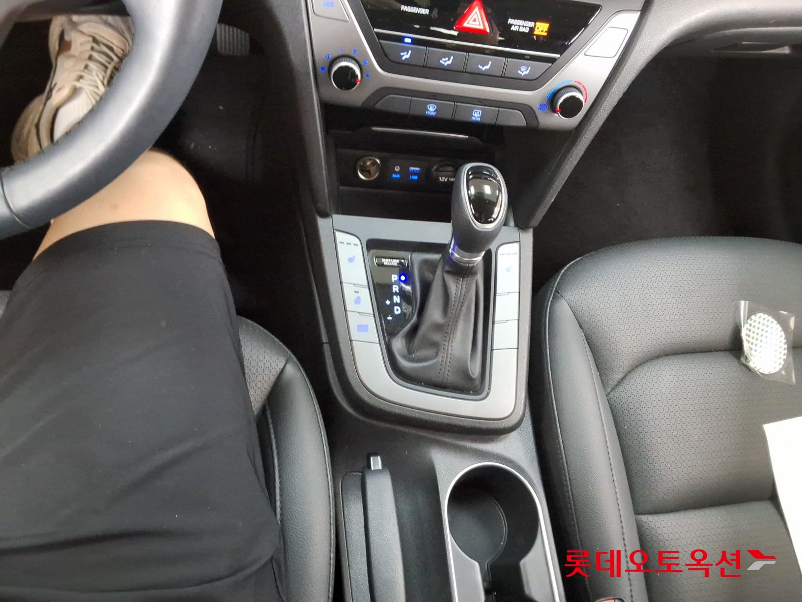 Hyundai Avante id 3057669 из Кореи 33