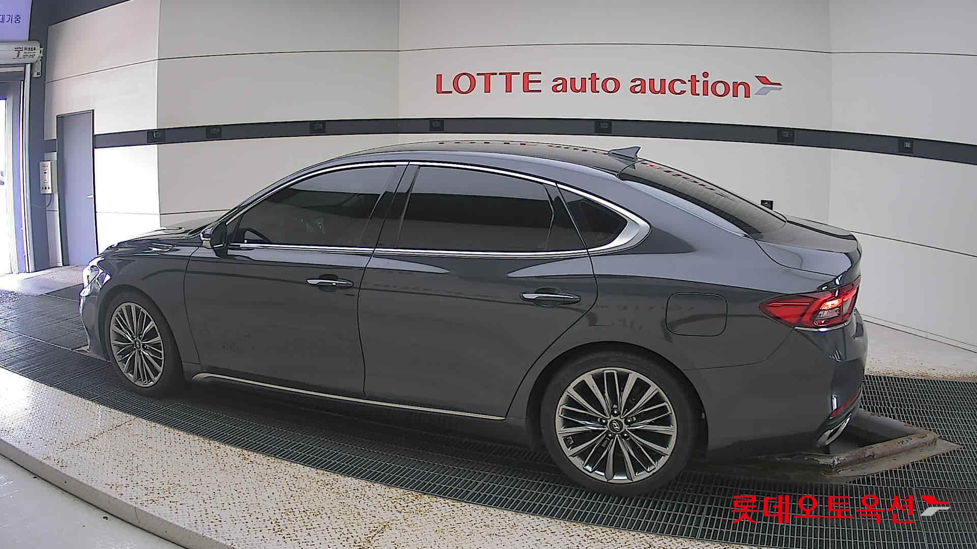 Hyundai Grandeur id 3057629 из Кореи 11