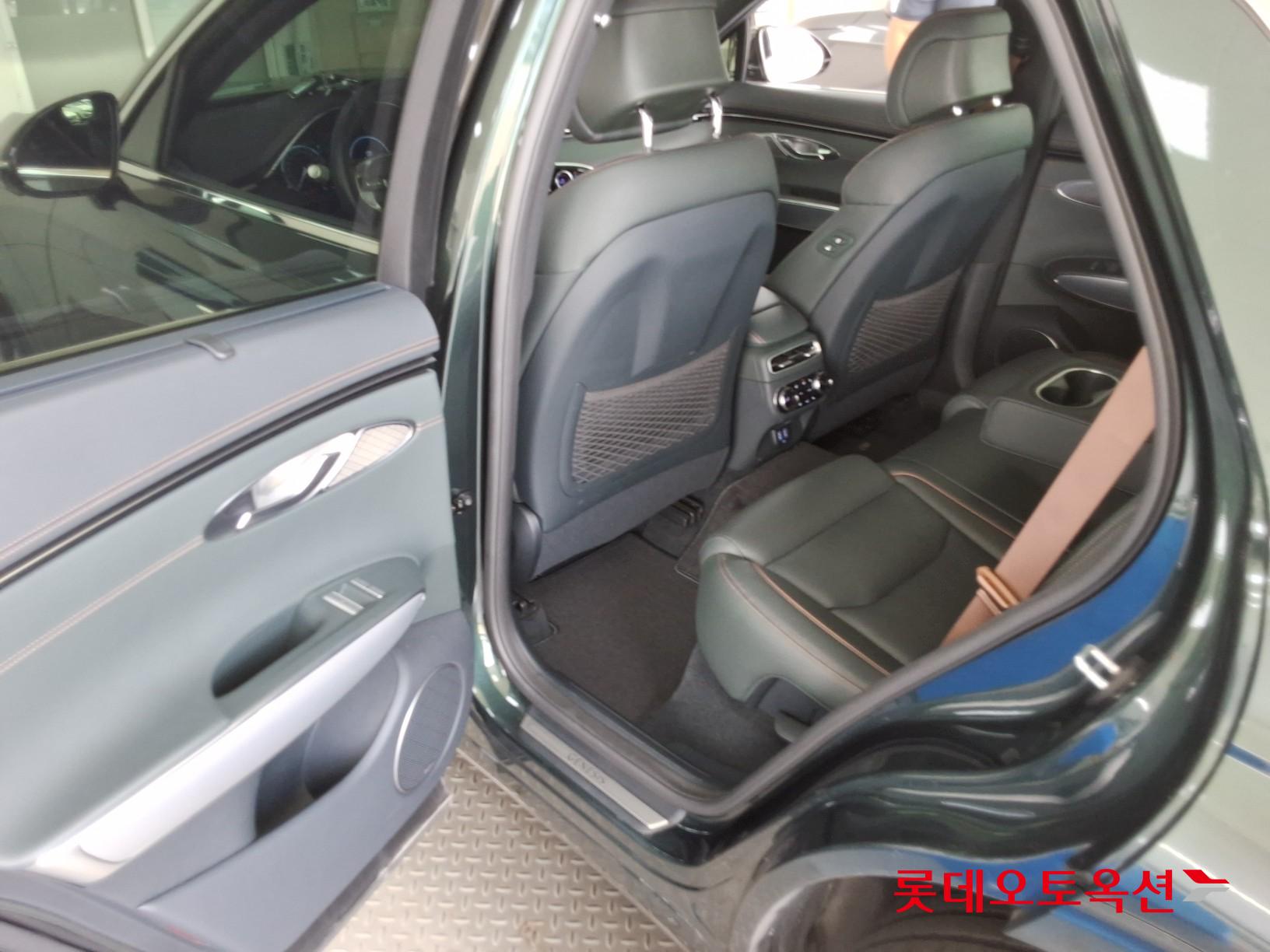 Hyundai GV70 id 3057674 из Кореи 36