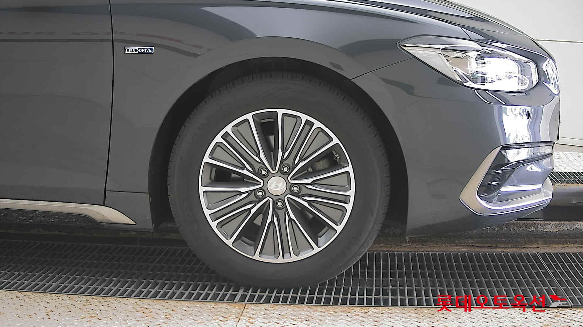 Hyundai Granger Hybrid id 3052528 из Кореи 23