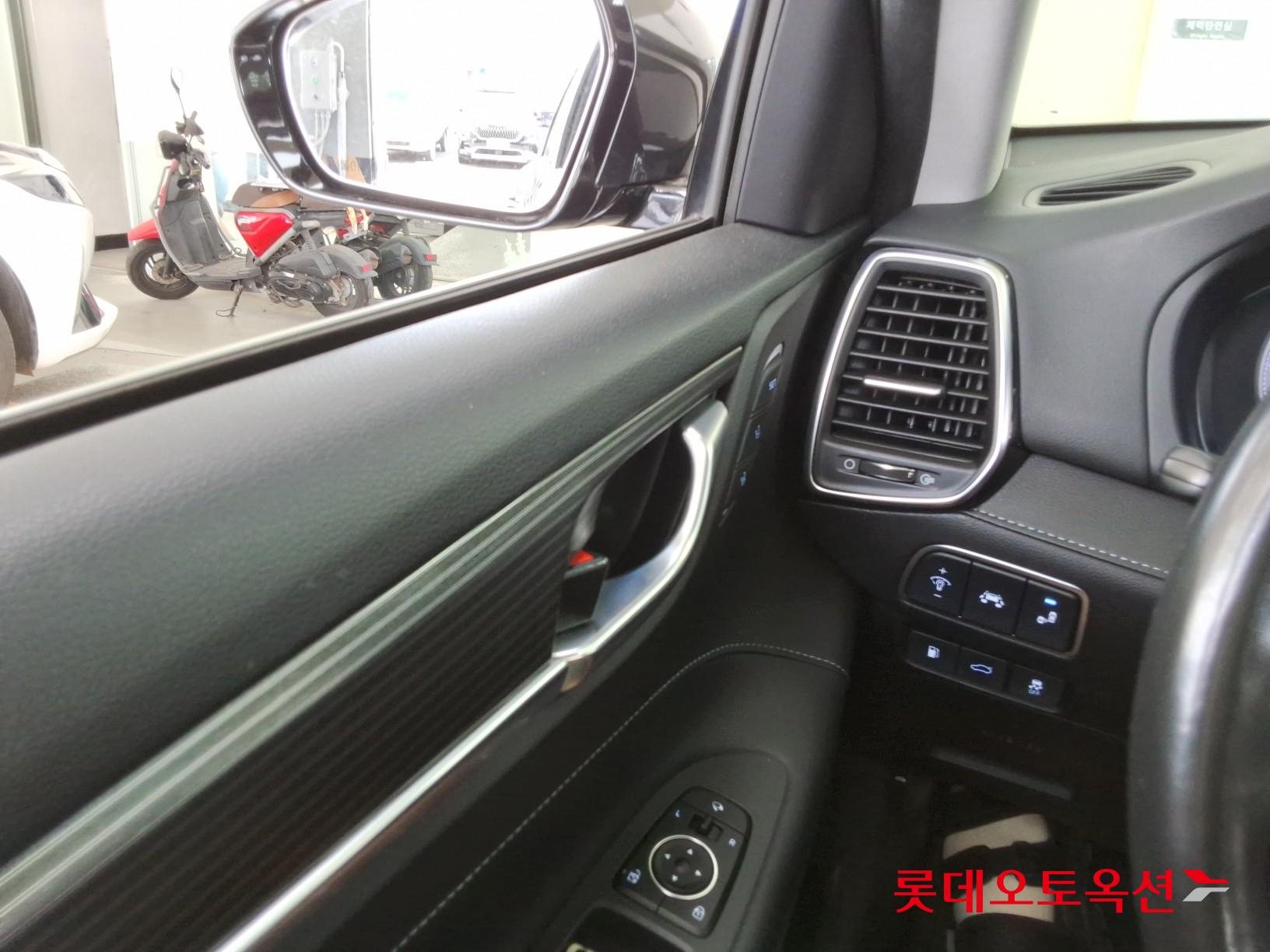 Hyundai Granger Hybrid id 3052528 из Кореи 28