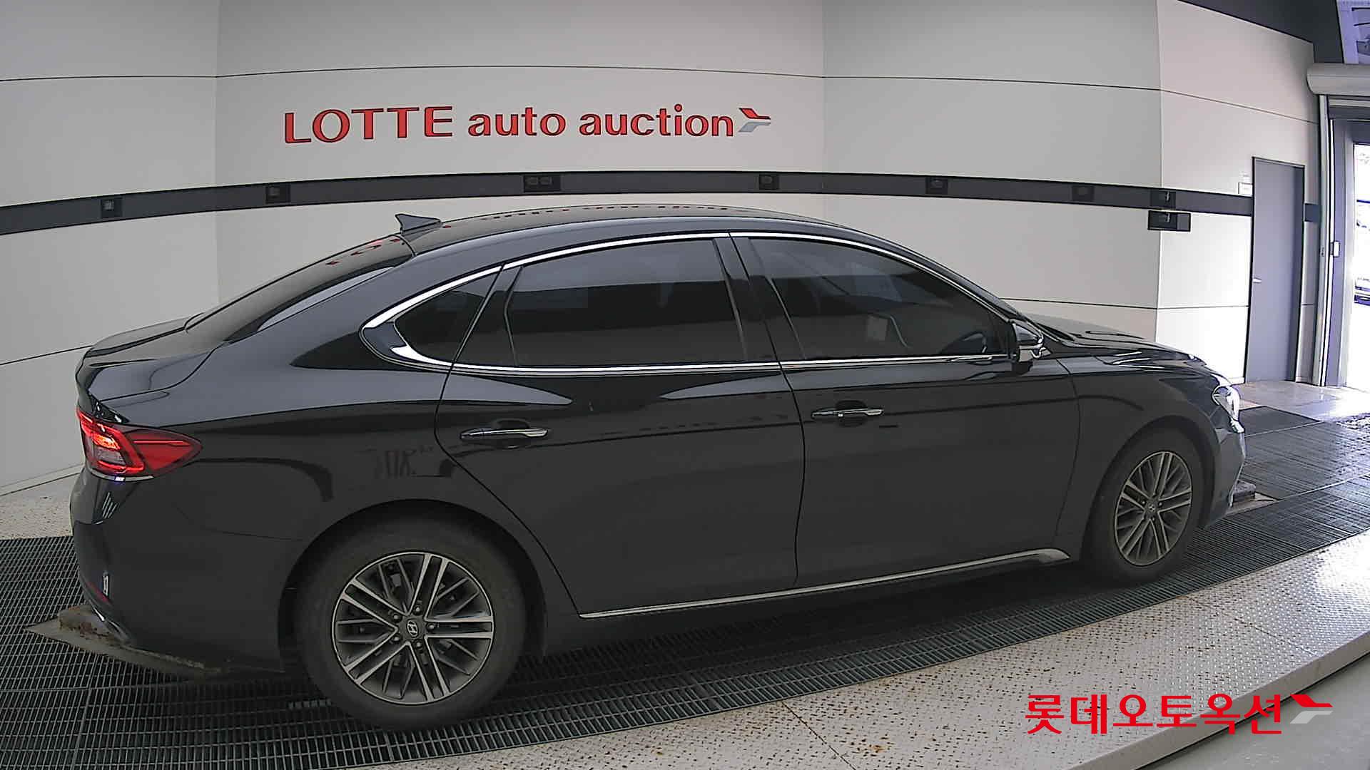 Hyundai Grandeur id 3057627 из Кореи 18