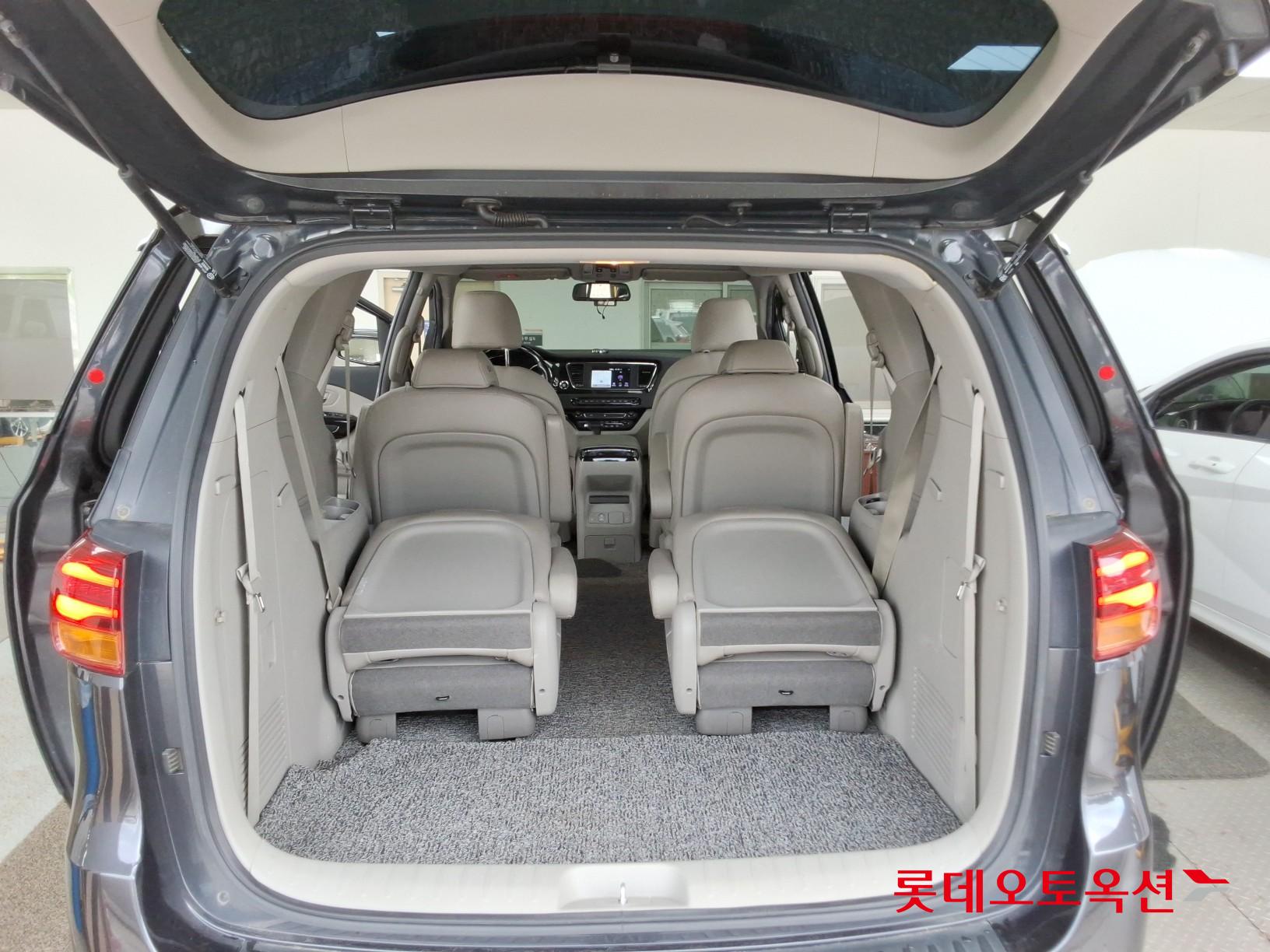 Kia Carnival id 3052582 из Кореи 37