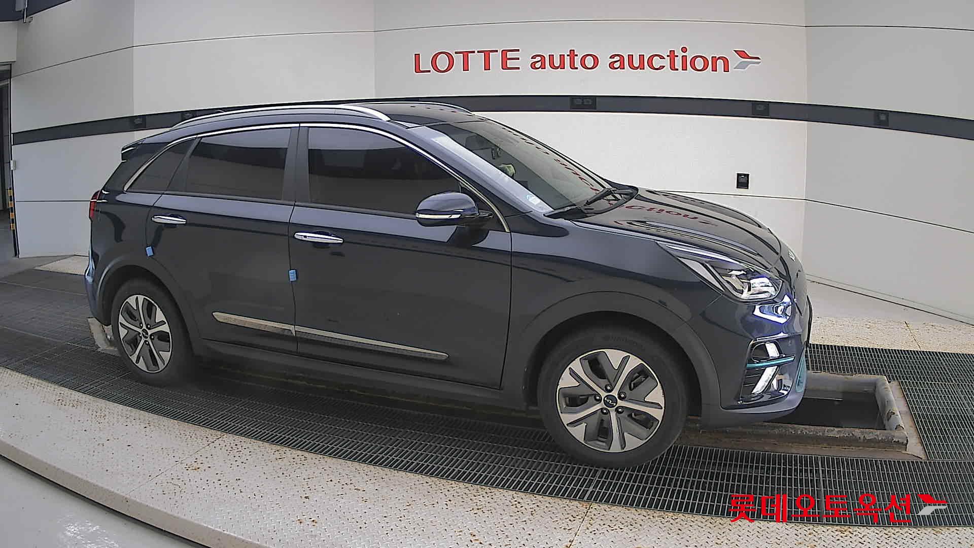 Kia Niro EV id 3057640 из Кореи 17