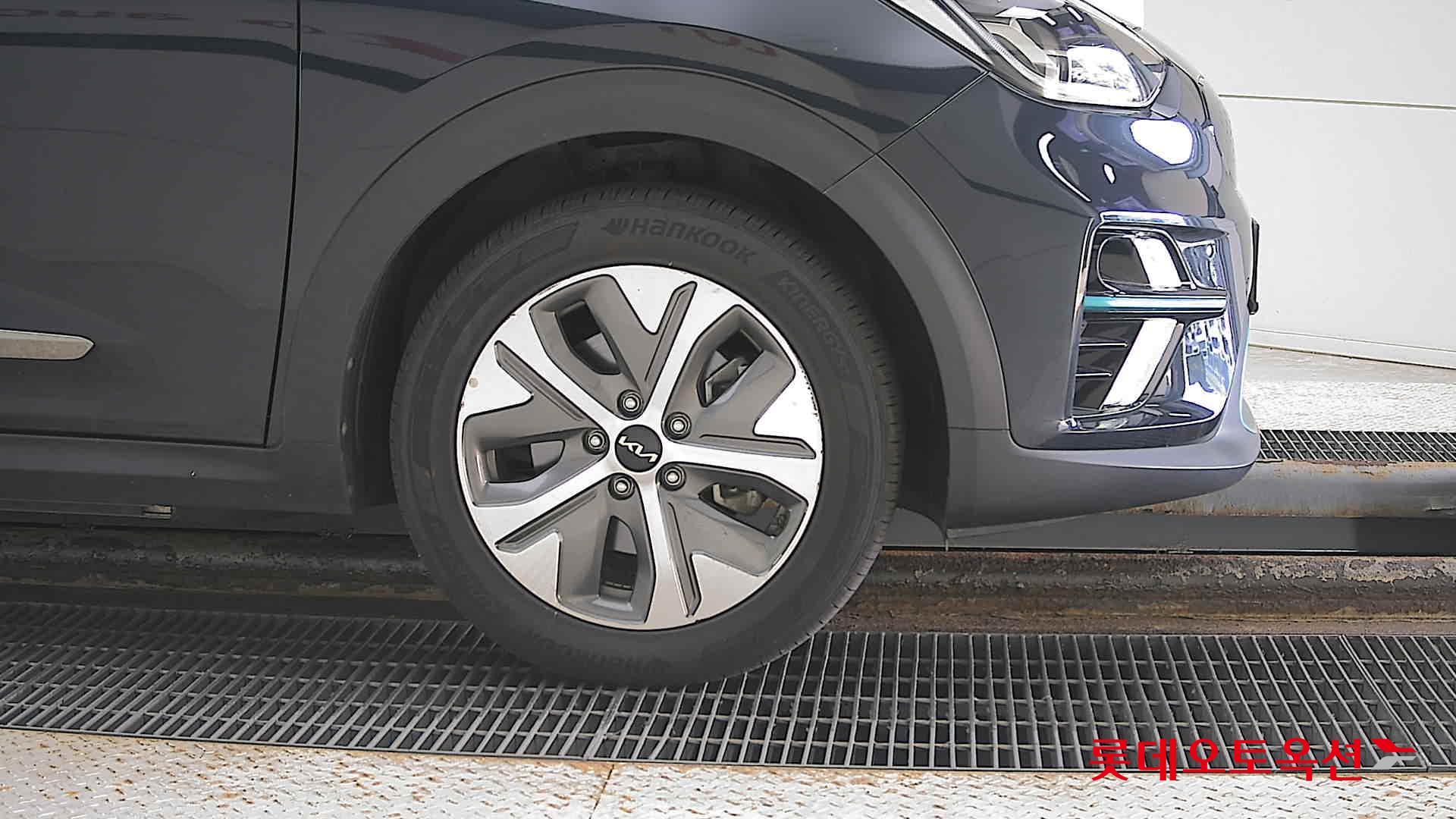 Kia Niro EV id 3057640 из Кореи 23