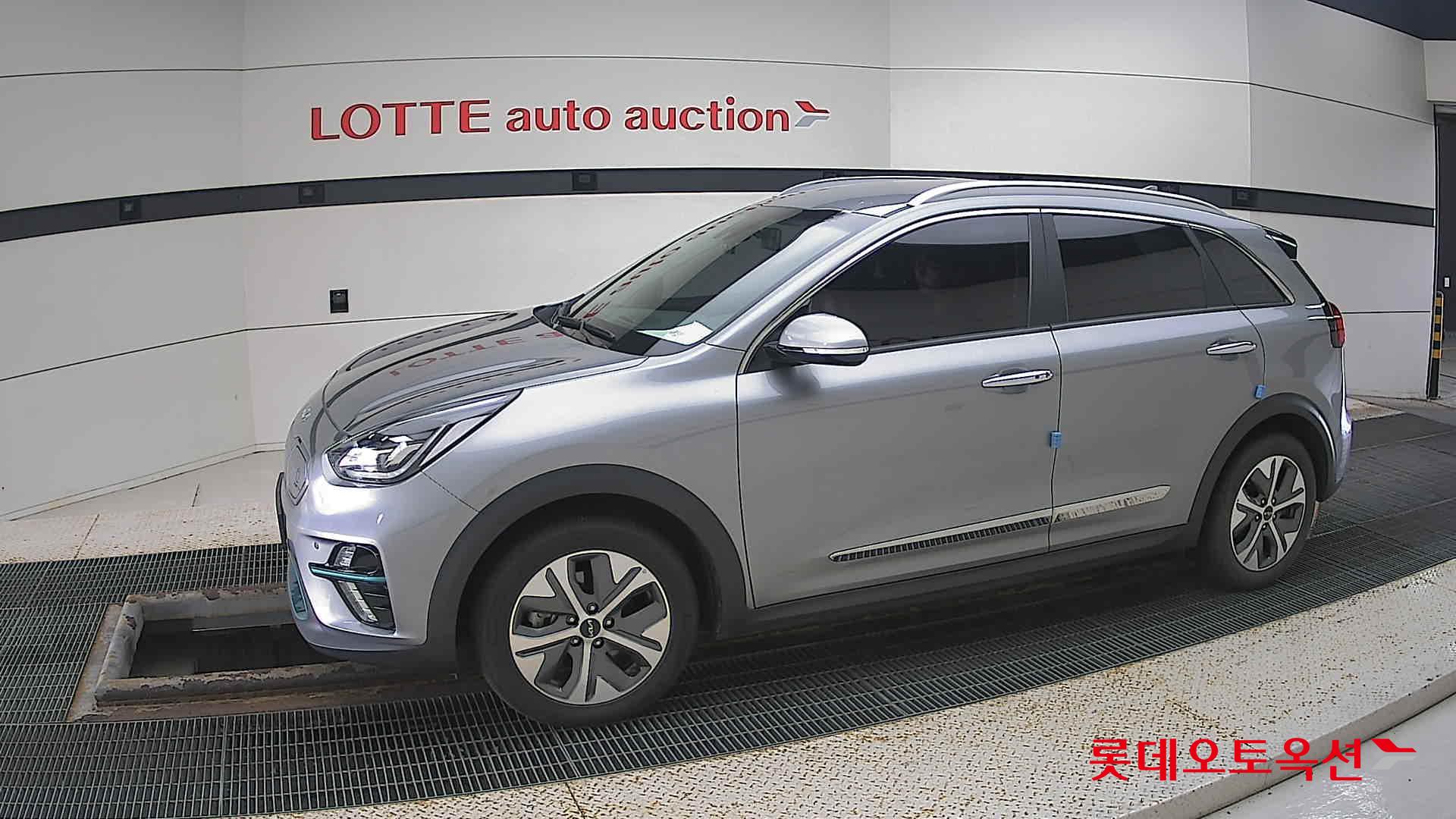 Kia Niro EV id 3057716 из Кореи 12