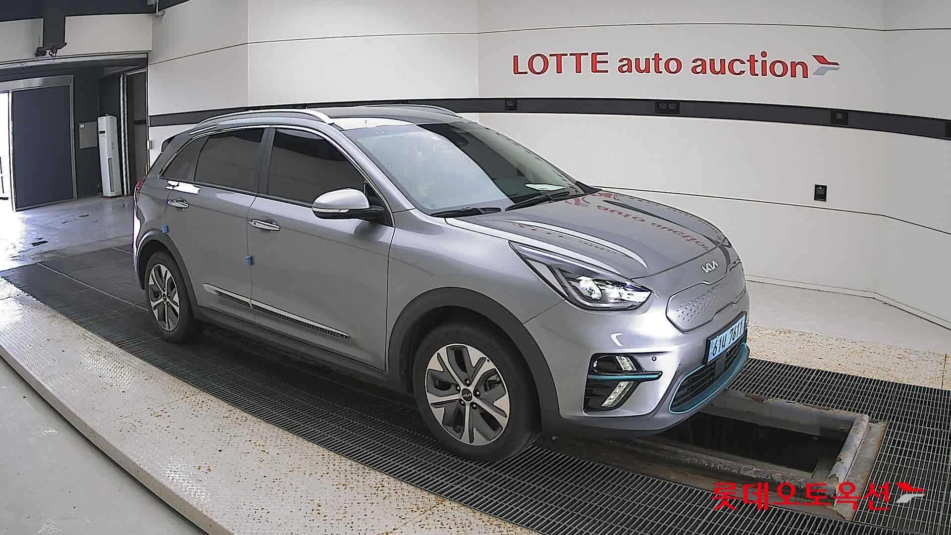 Kia Niro EV id 3057716 из Кореи 16