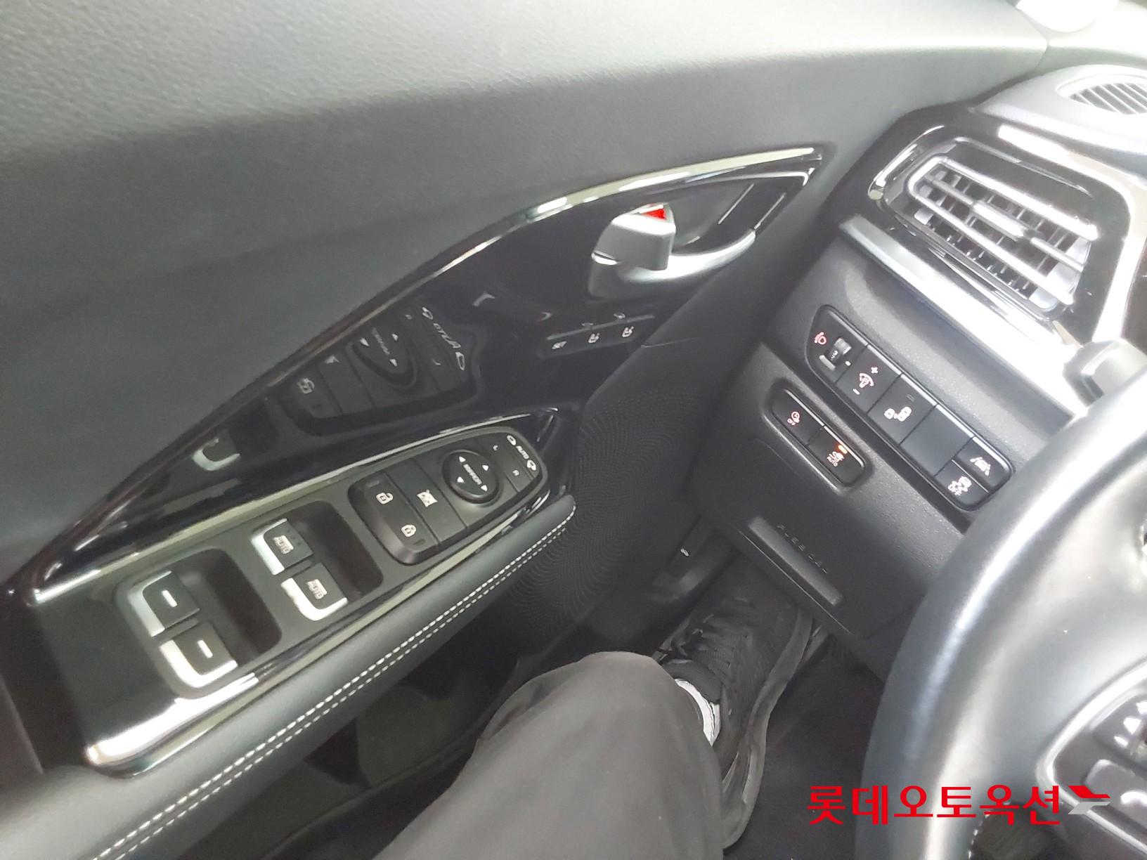 Kia Niro EV id 3057716 из Кореи 28