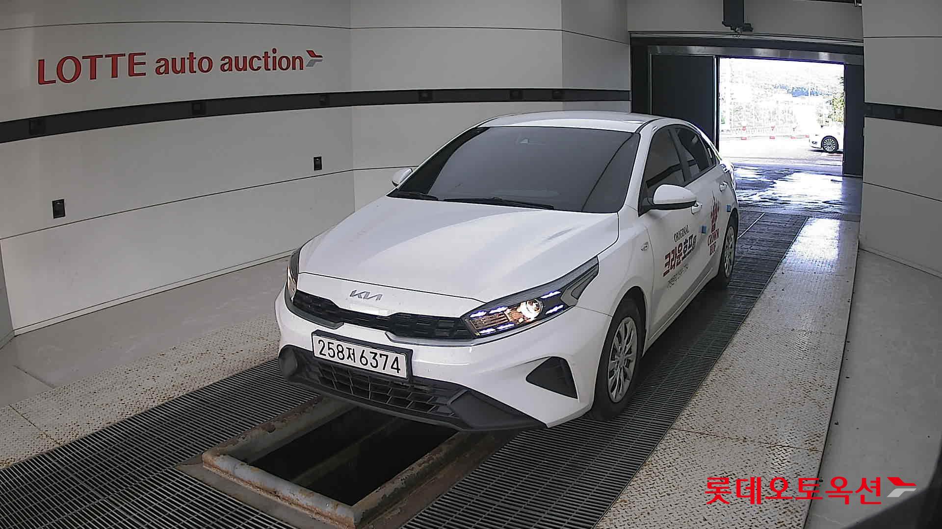 Kia K3 2022 Белый из Кореи