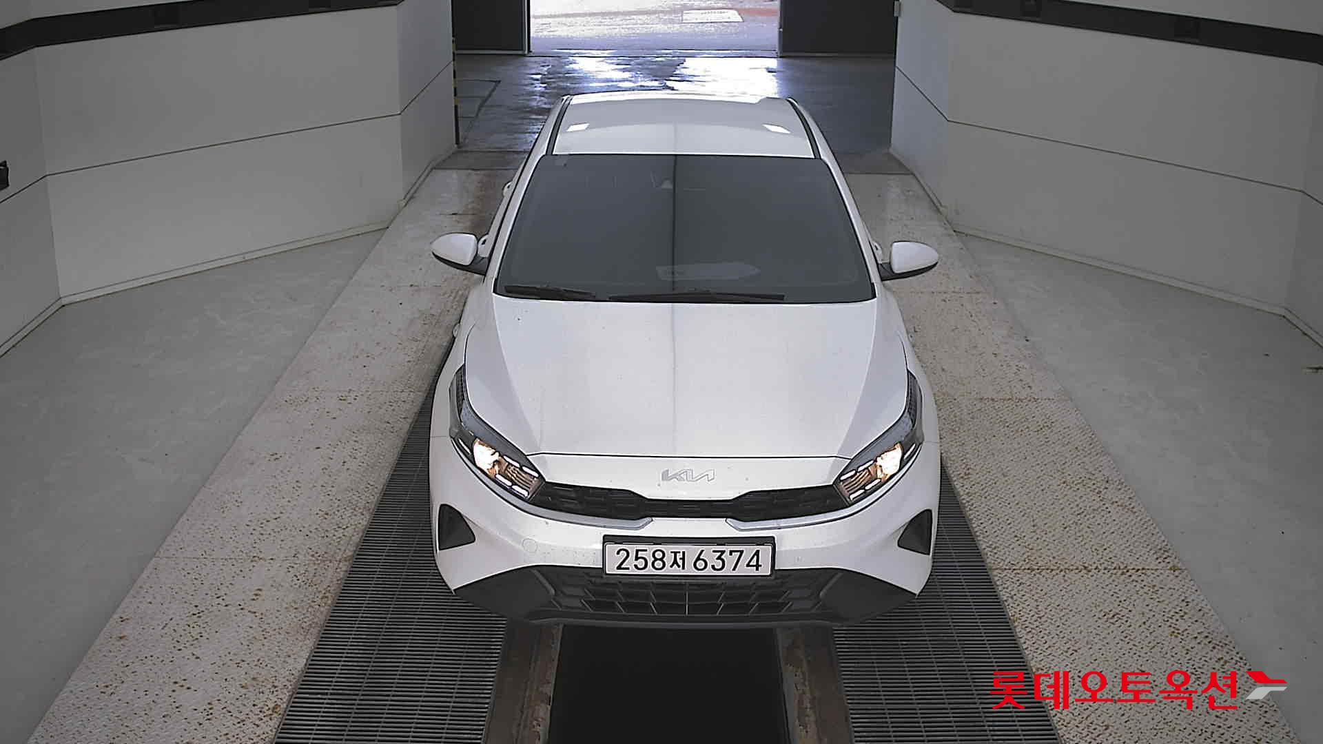 Kia K3 id 3062788 из Кореи 8