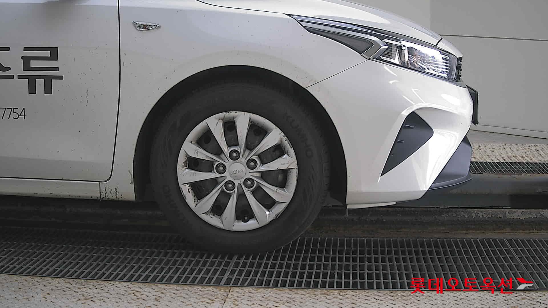 Kia K3 id 3062788 из Кореи 23