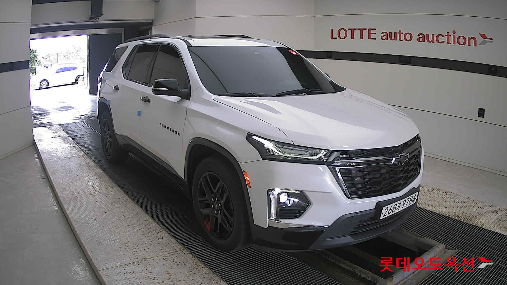Korea G M Traverse AWD 2022 Белый из Кореи, фото 2