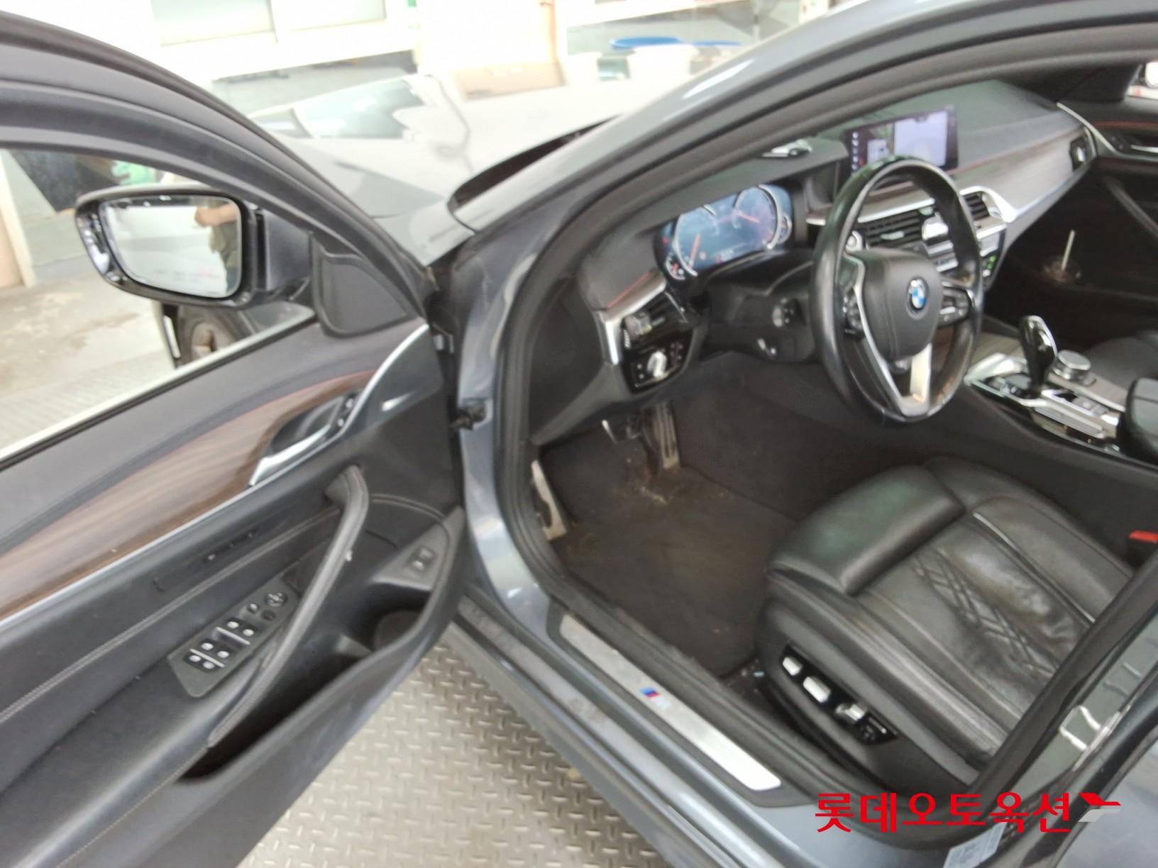 BMW  530i xDrive id 3052499 из Кореи 35