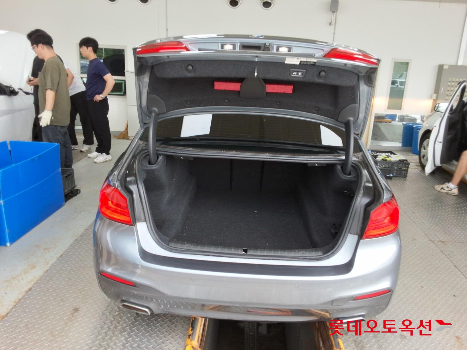 BMW  530i xDrive id 3052499 из Кореи 37