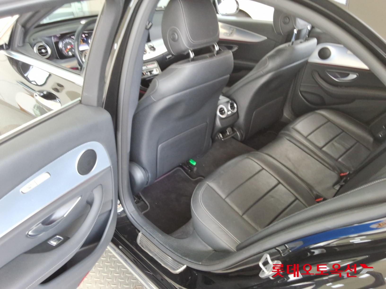 Mercedes-Benz Mercedes-Benz E 250 id 3057617 из Кореи 36