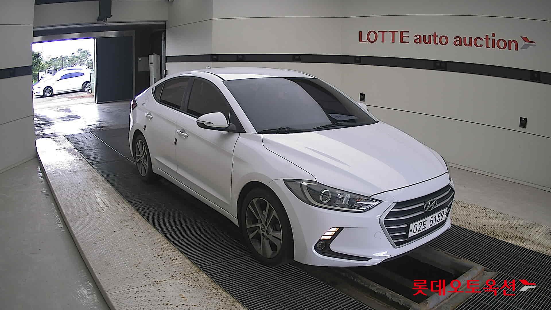 Hyundai Avante 2018 Белый из Кореи, фото 2