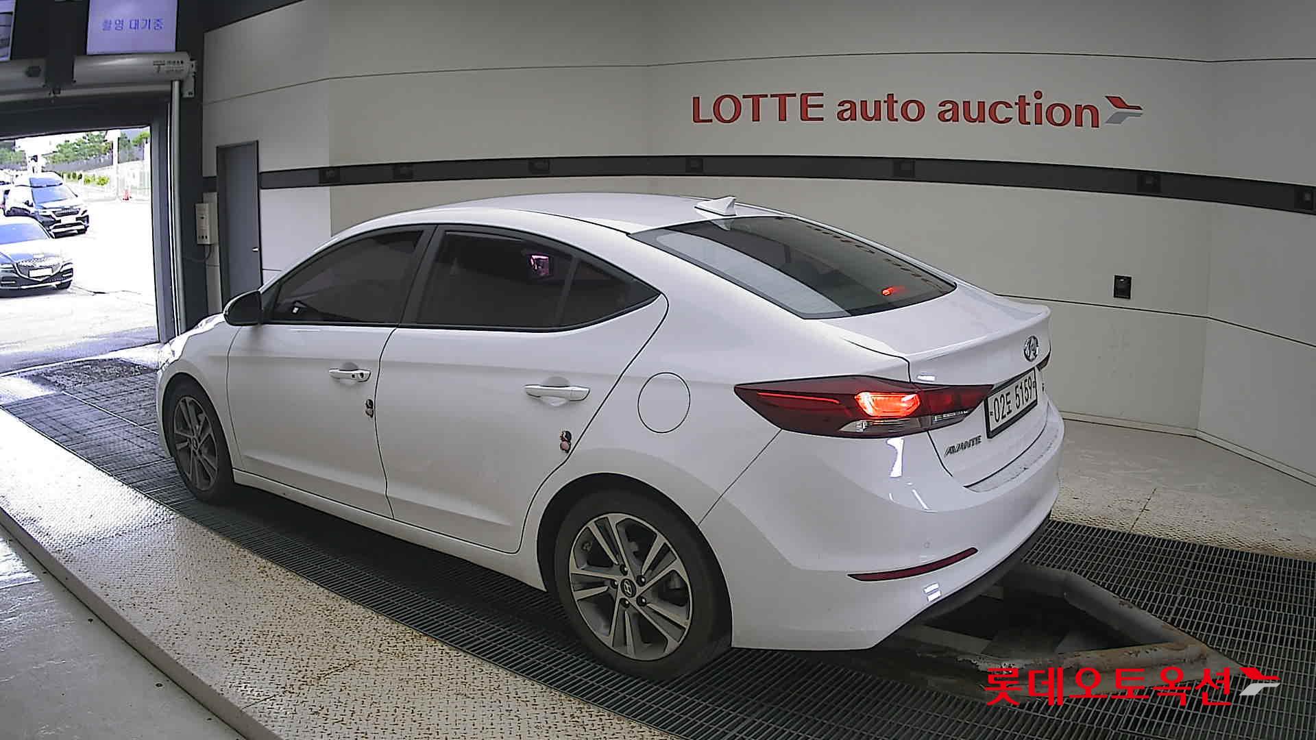 Hyundai Avante id 3062751 из Кореи 10