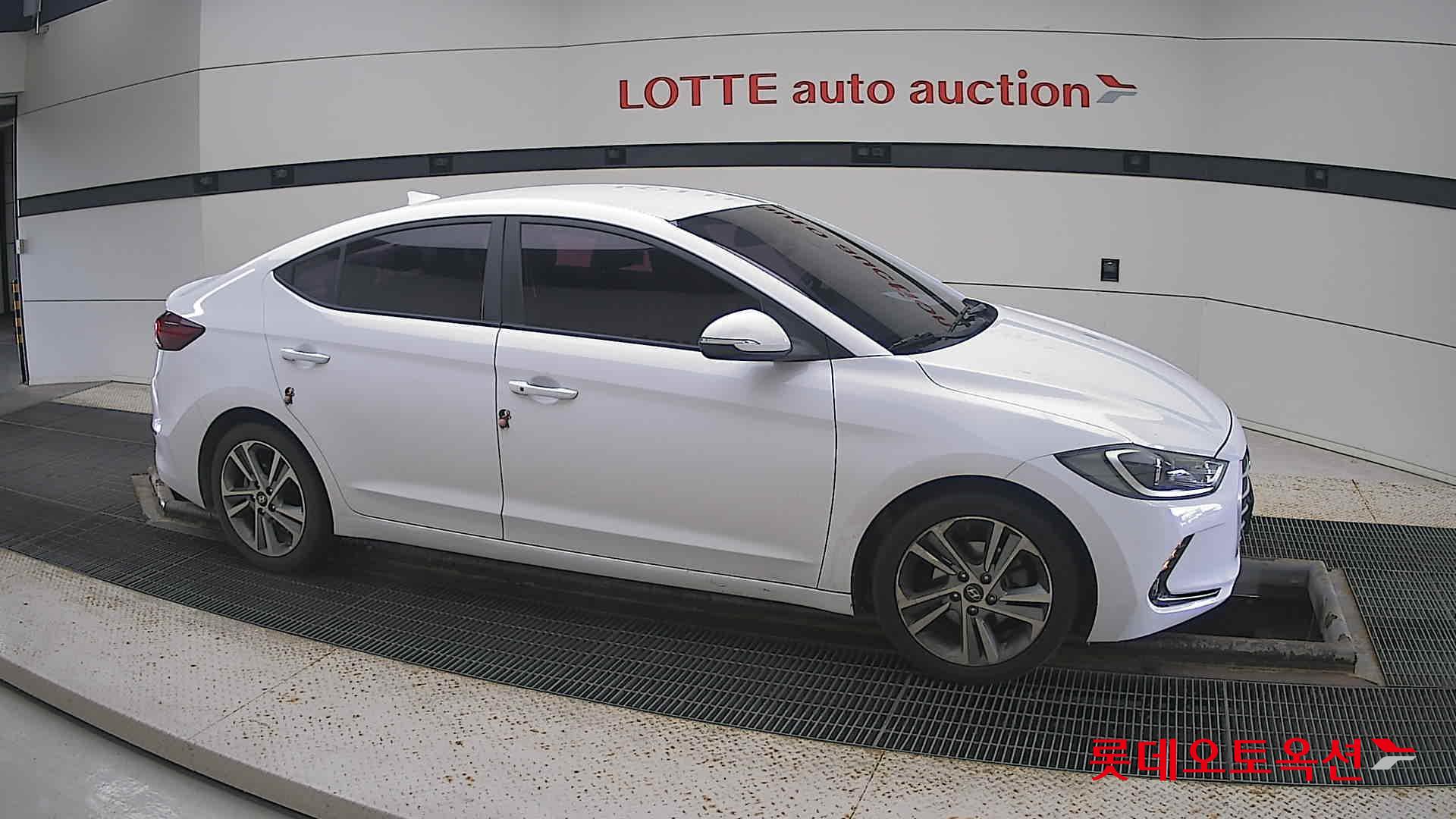 Hyundai Avante id 3062751 из Кореи 17